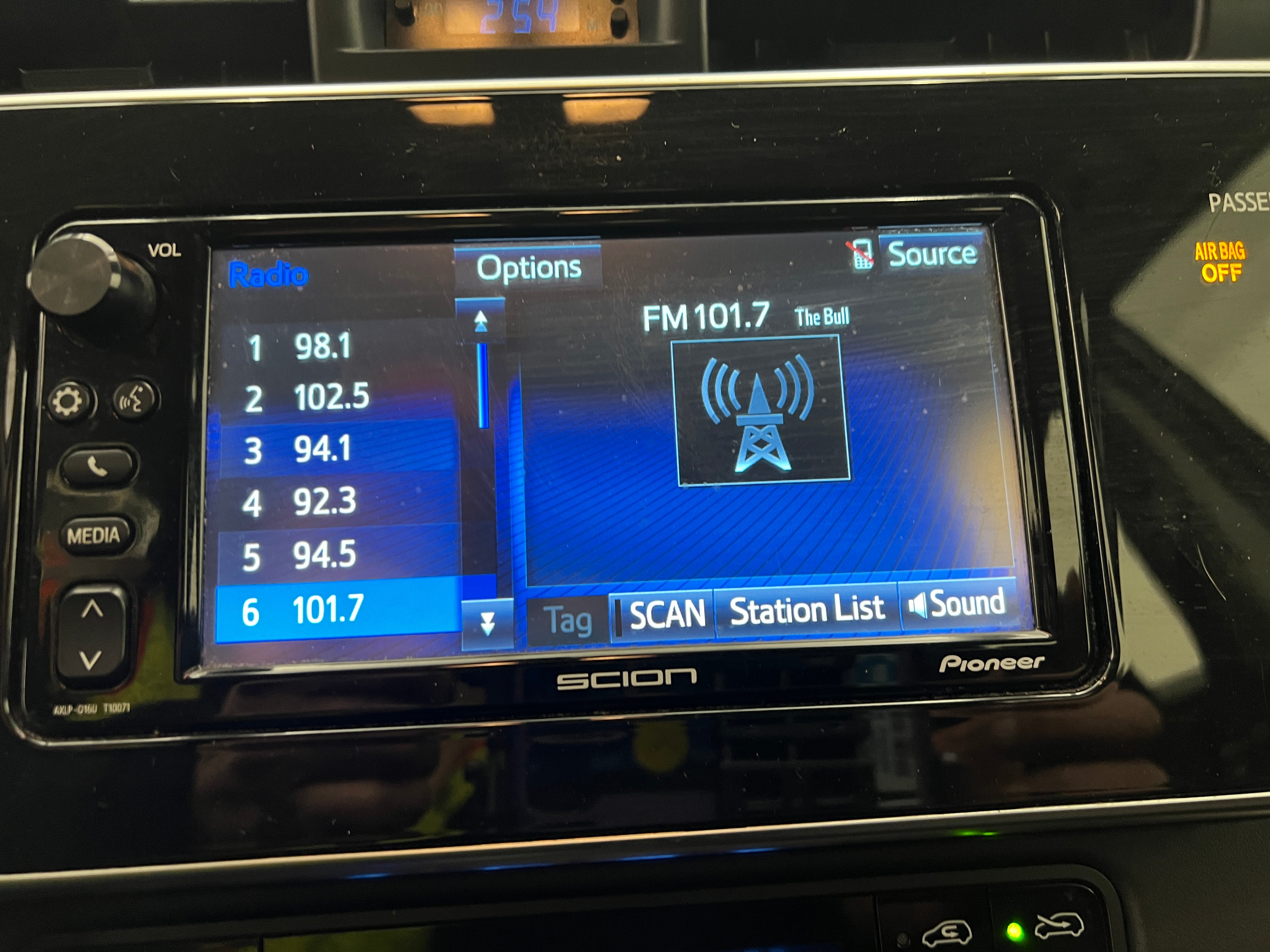 2016 Scion iM Base 4