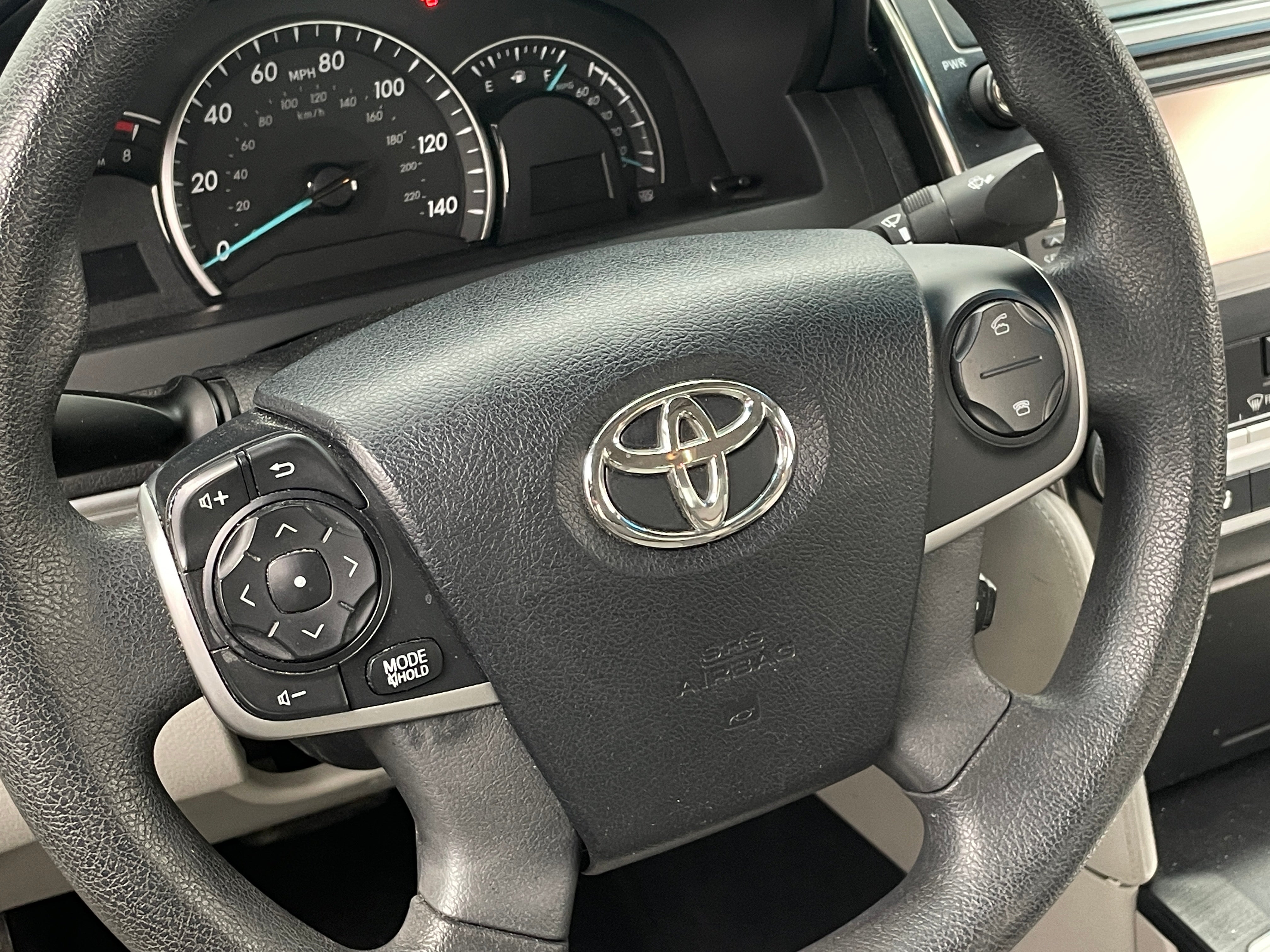 2012 Toyota Camry LE 5