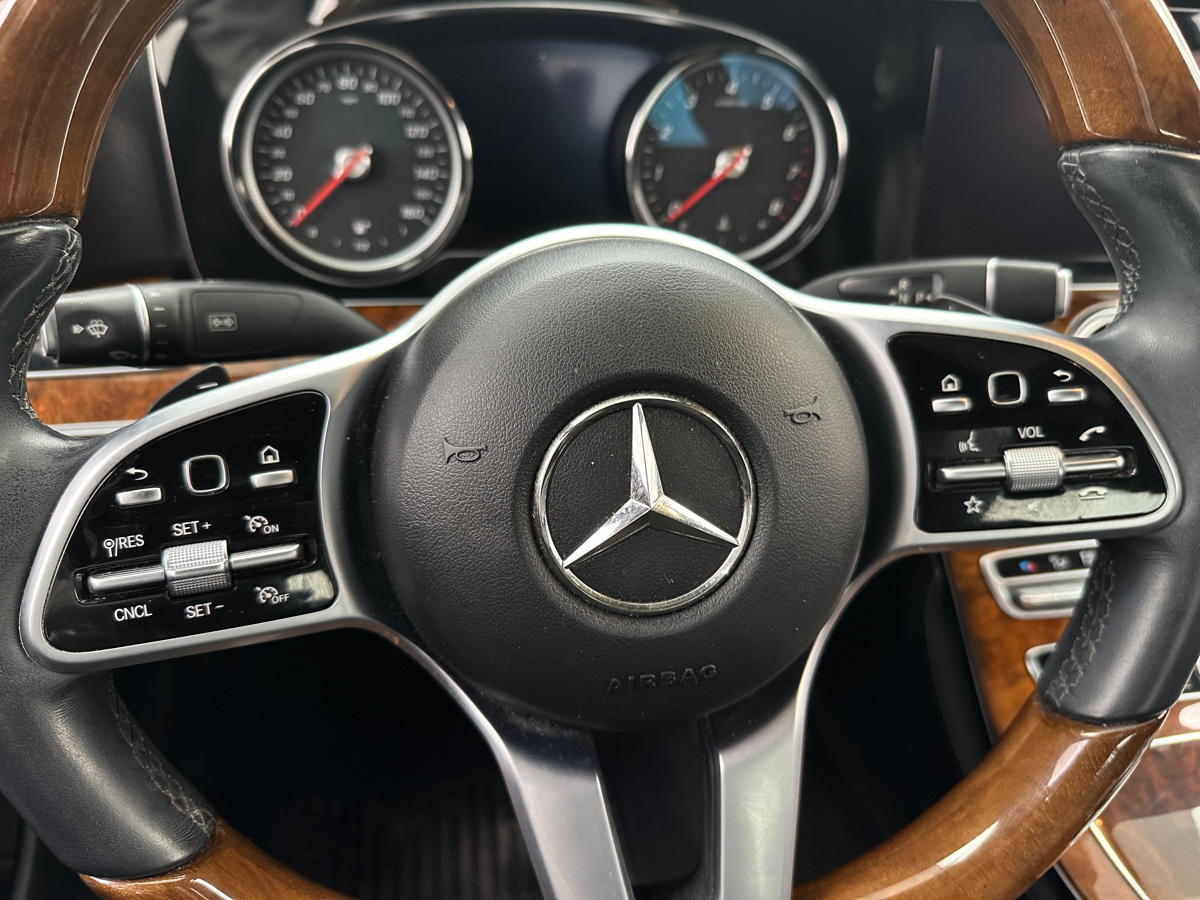 2019 Mercedes-Benz E-Class E 300 5