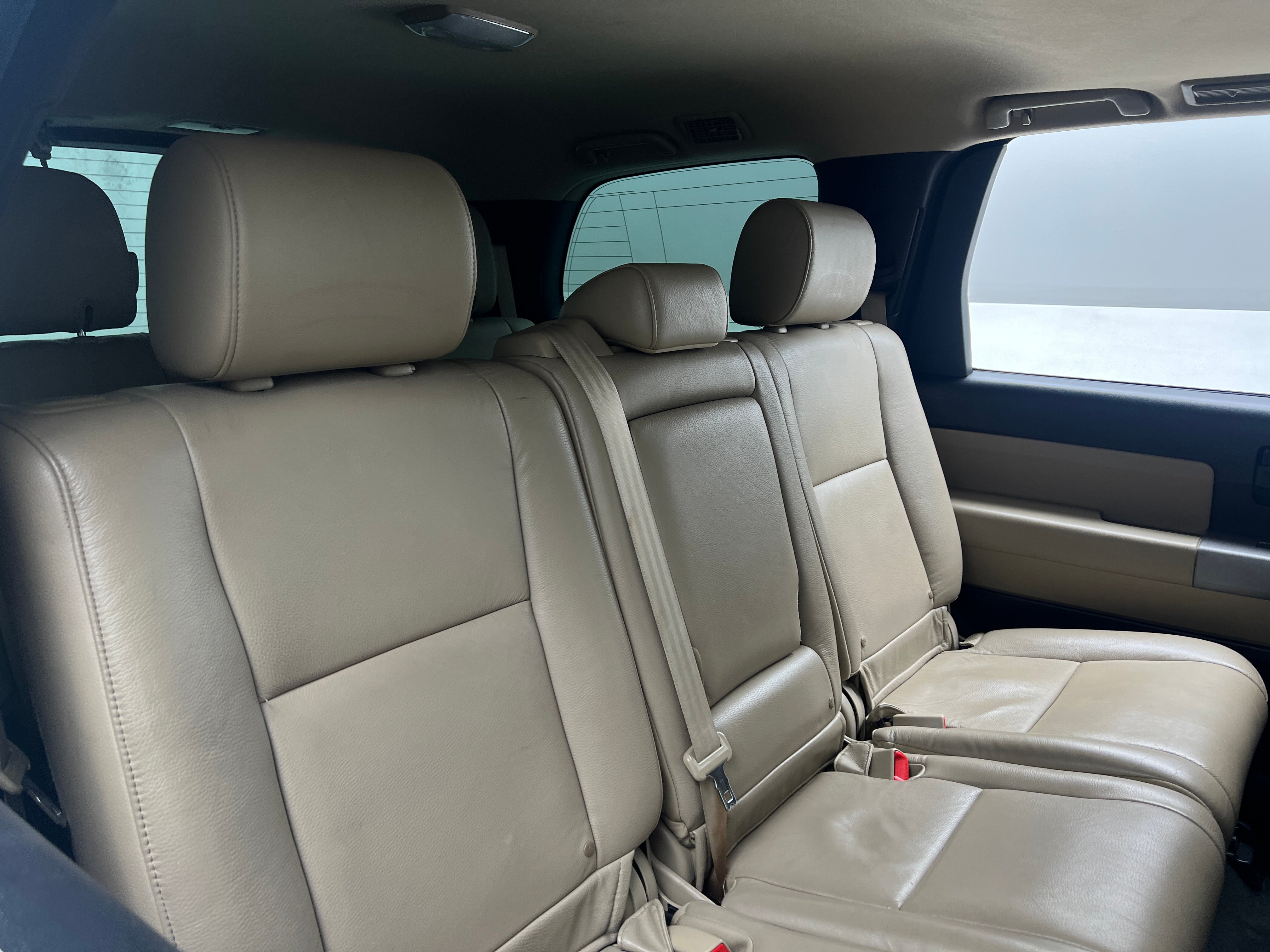 2014 Toyota Sequoia SR5 6