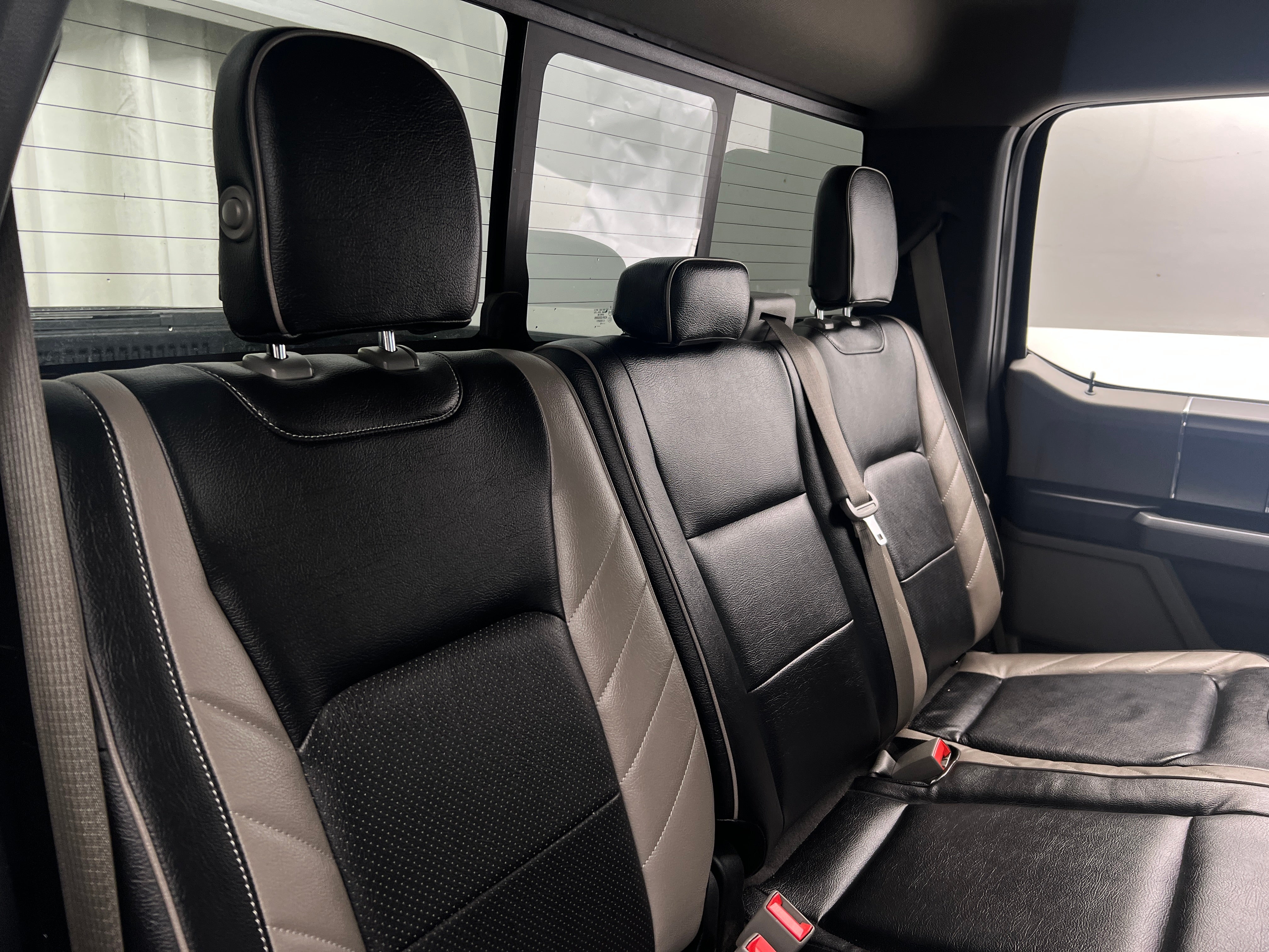 2019 Ford Econoline E-150 6