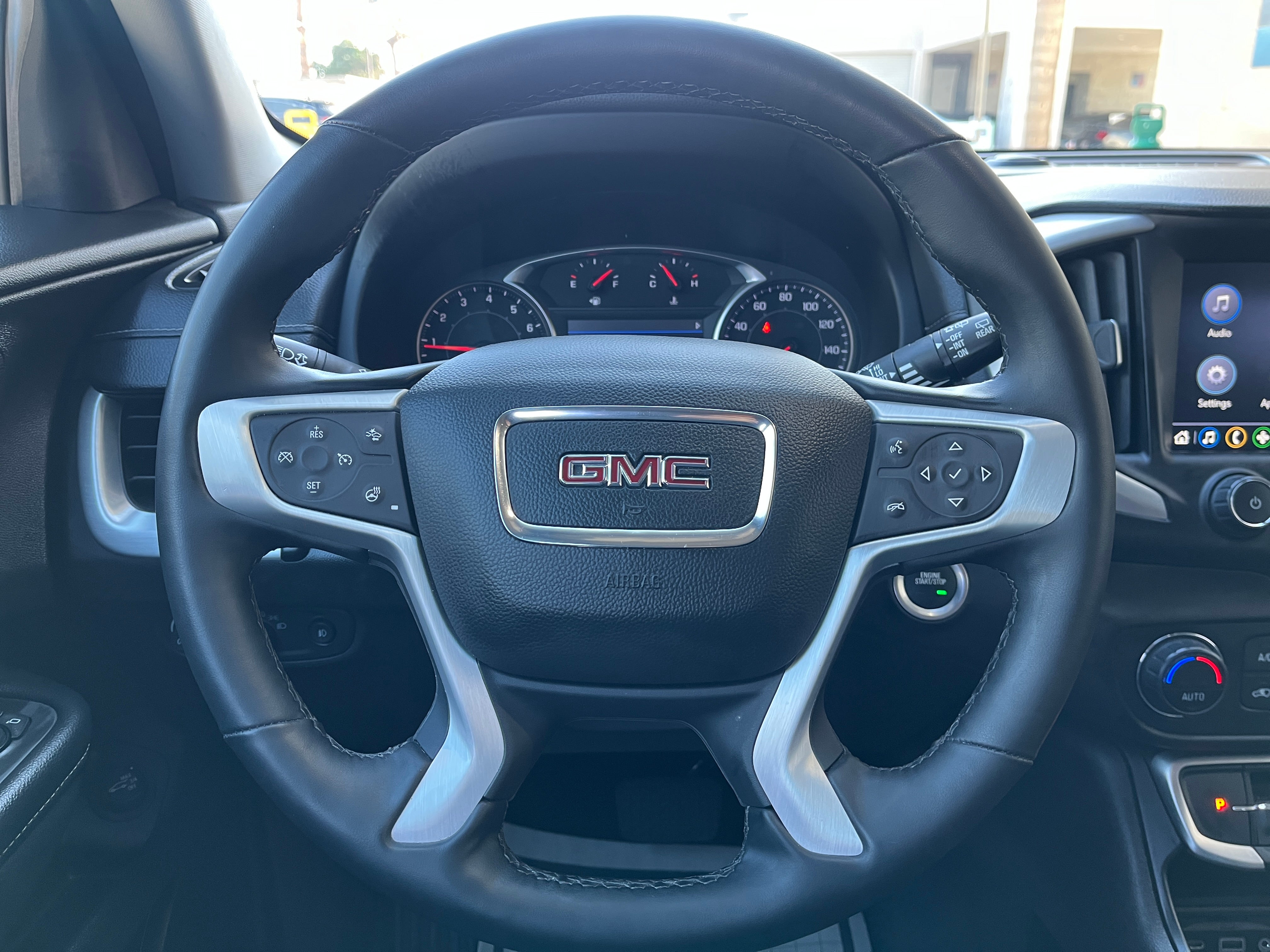 2024 GMC Terrain SLT 5