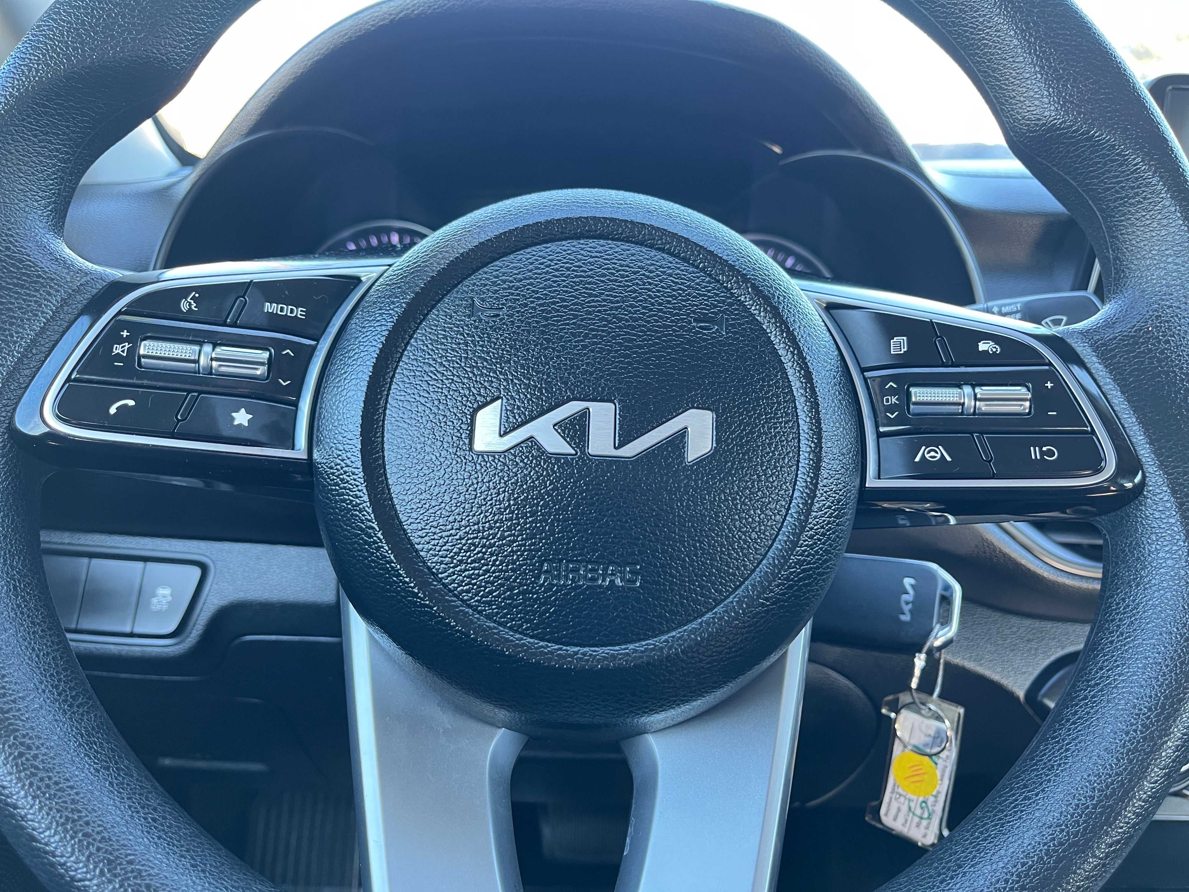 2023 Kia Forte LXS 5