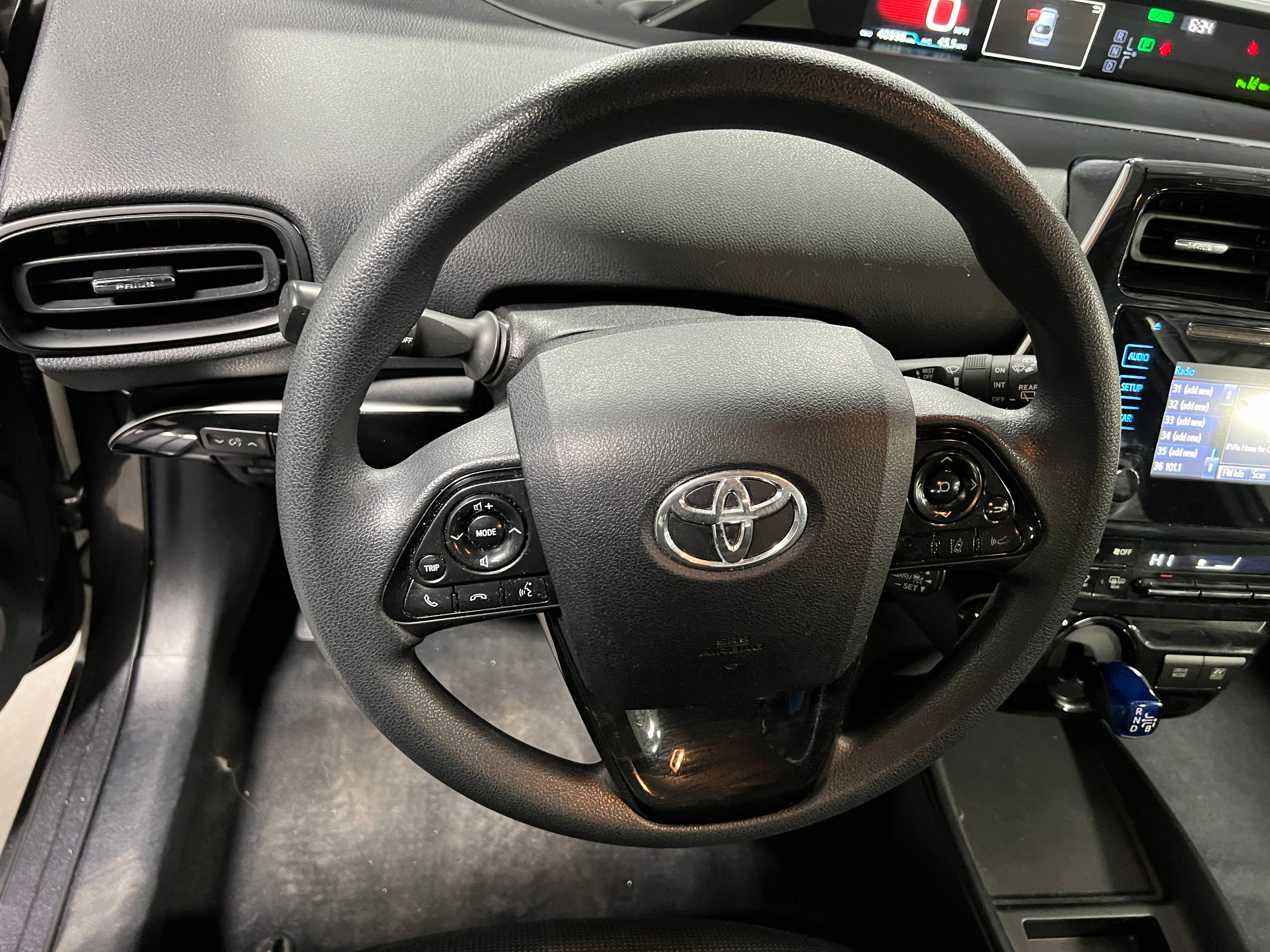 2019 Toyota Prius LE 5