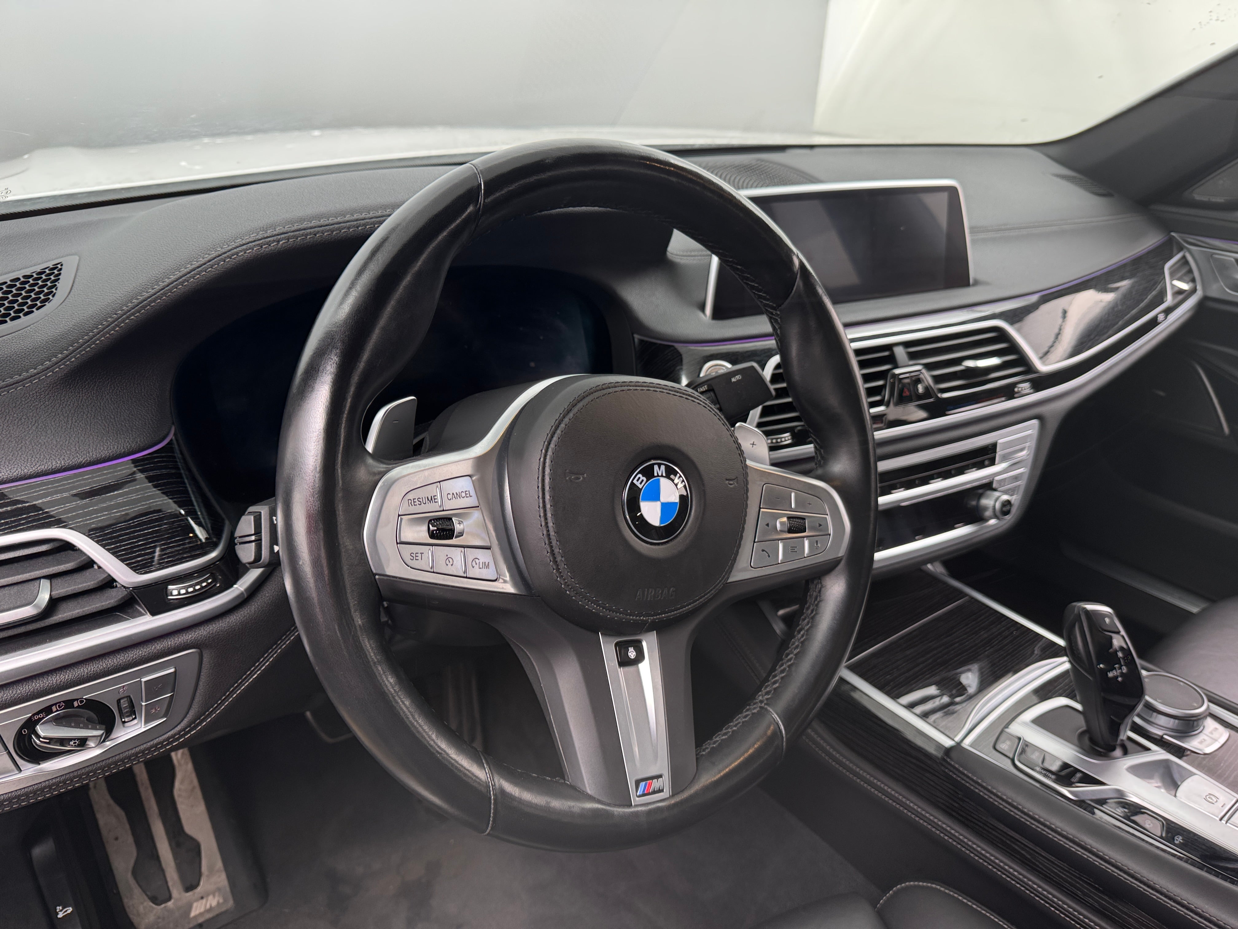 2022 BMW 7 Series 740i 3