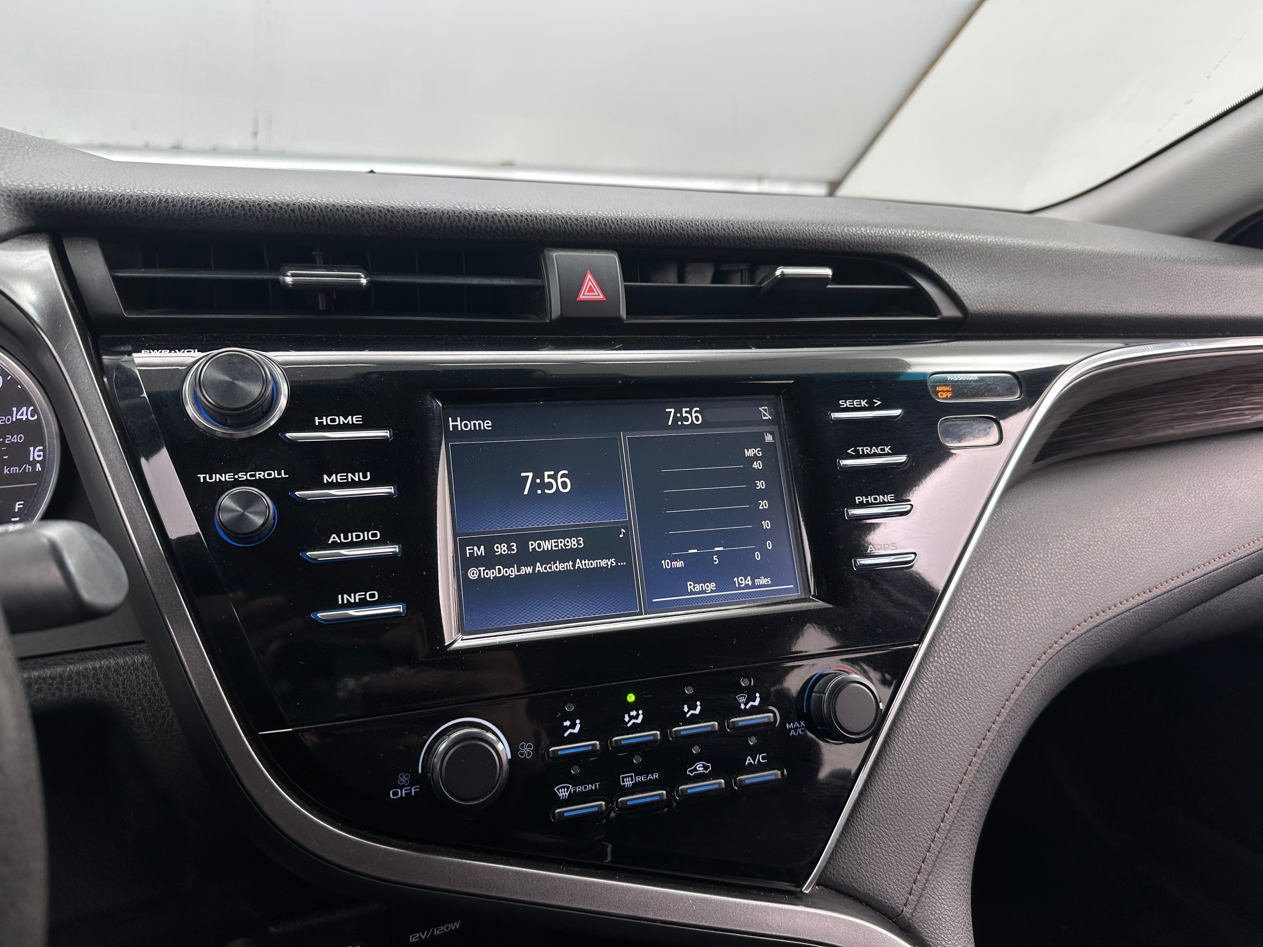 2018 Toyota Camry LE 4