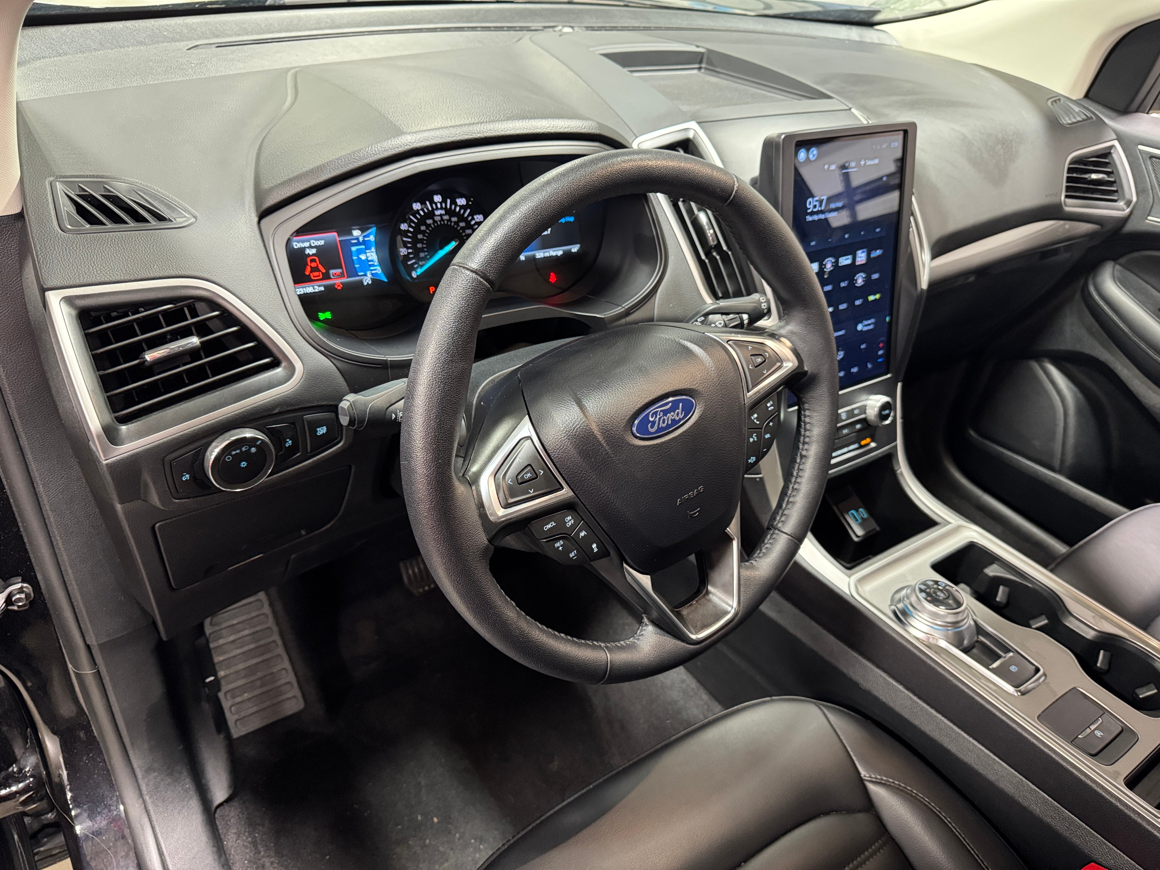 2024 Ford Edge SEL 3