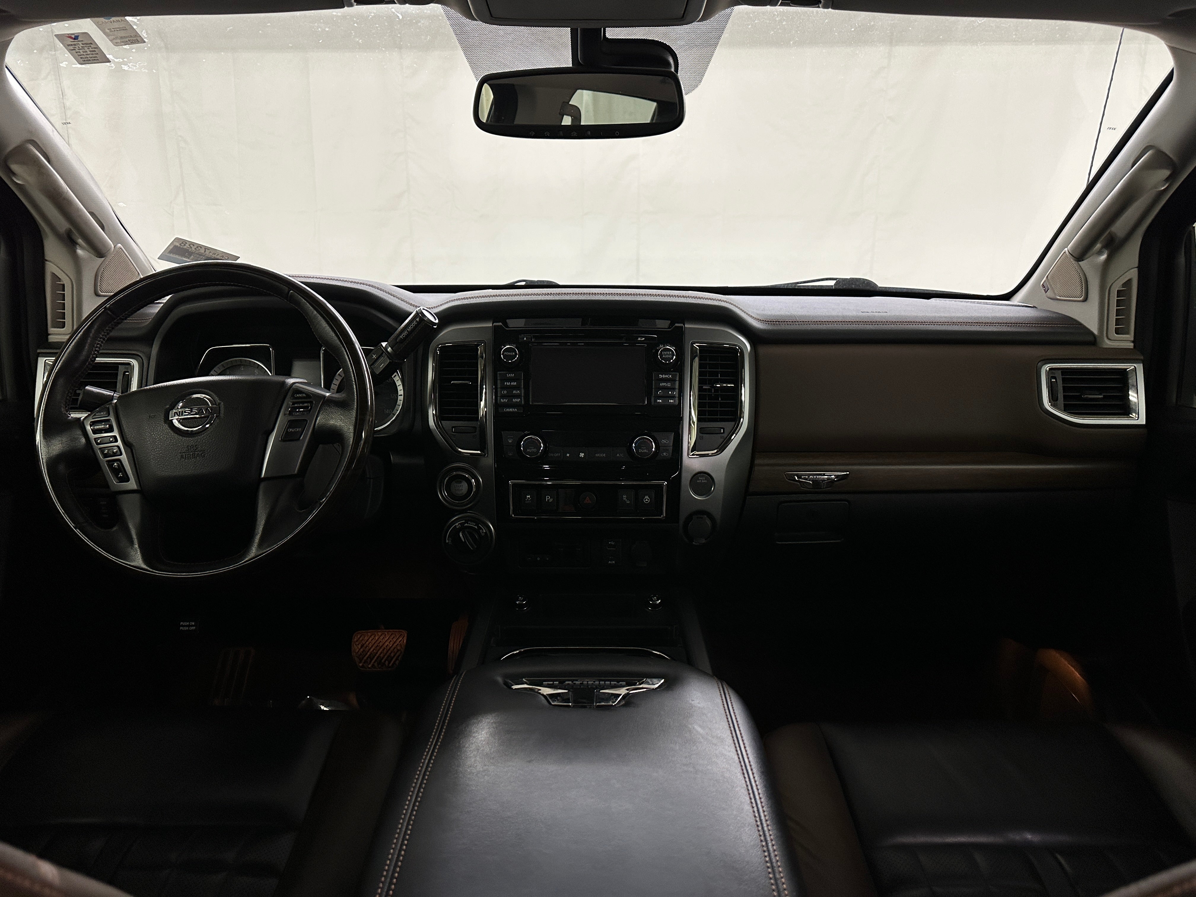 2018 Nissan Titan Platinum Reserve 2