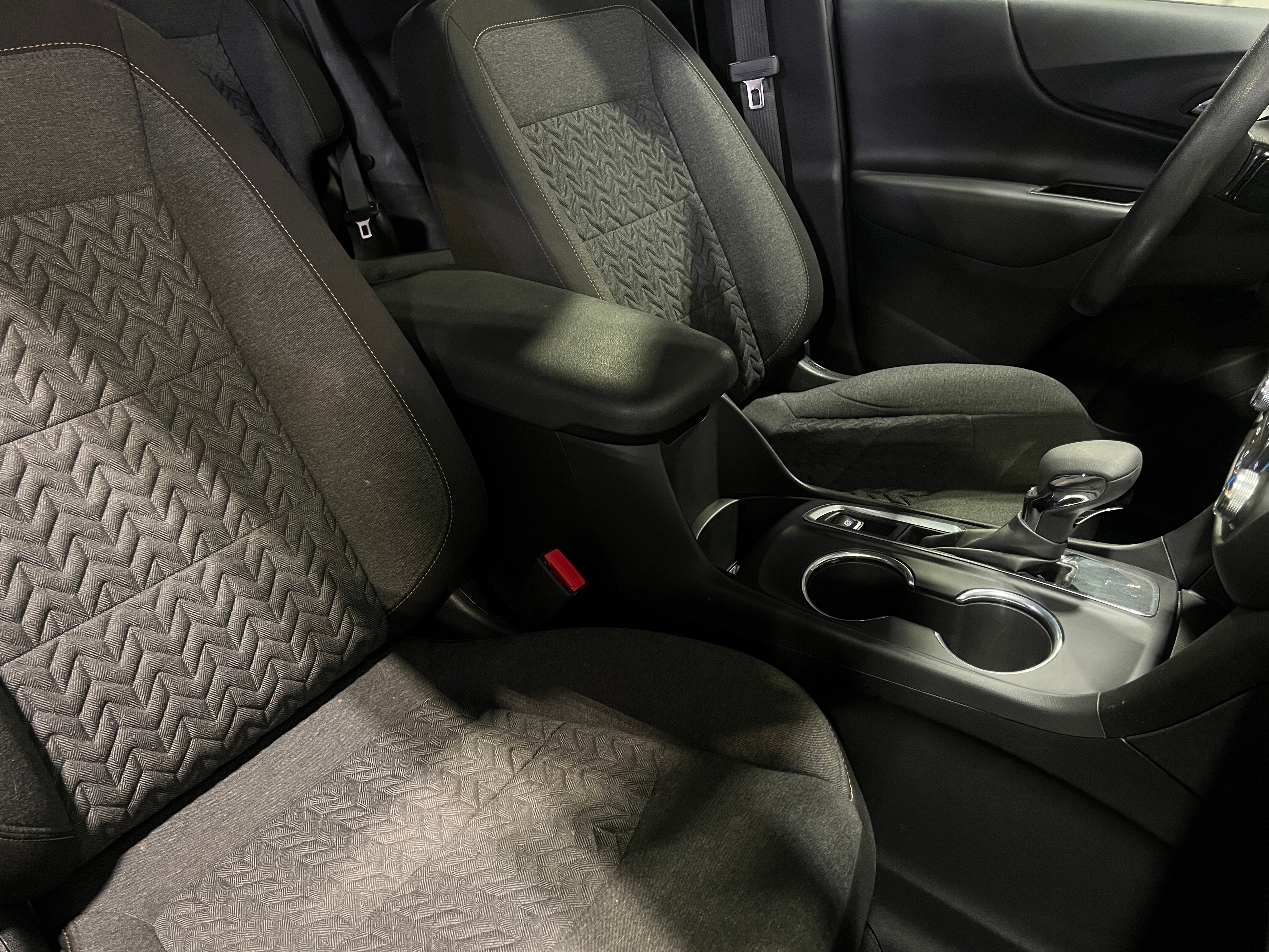 2023 Chevrolet Equinox LT 2