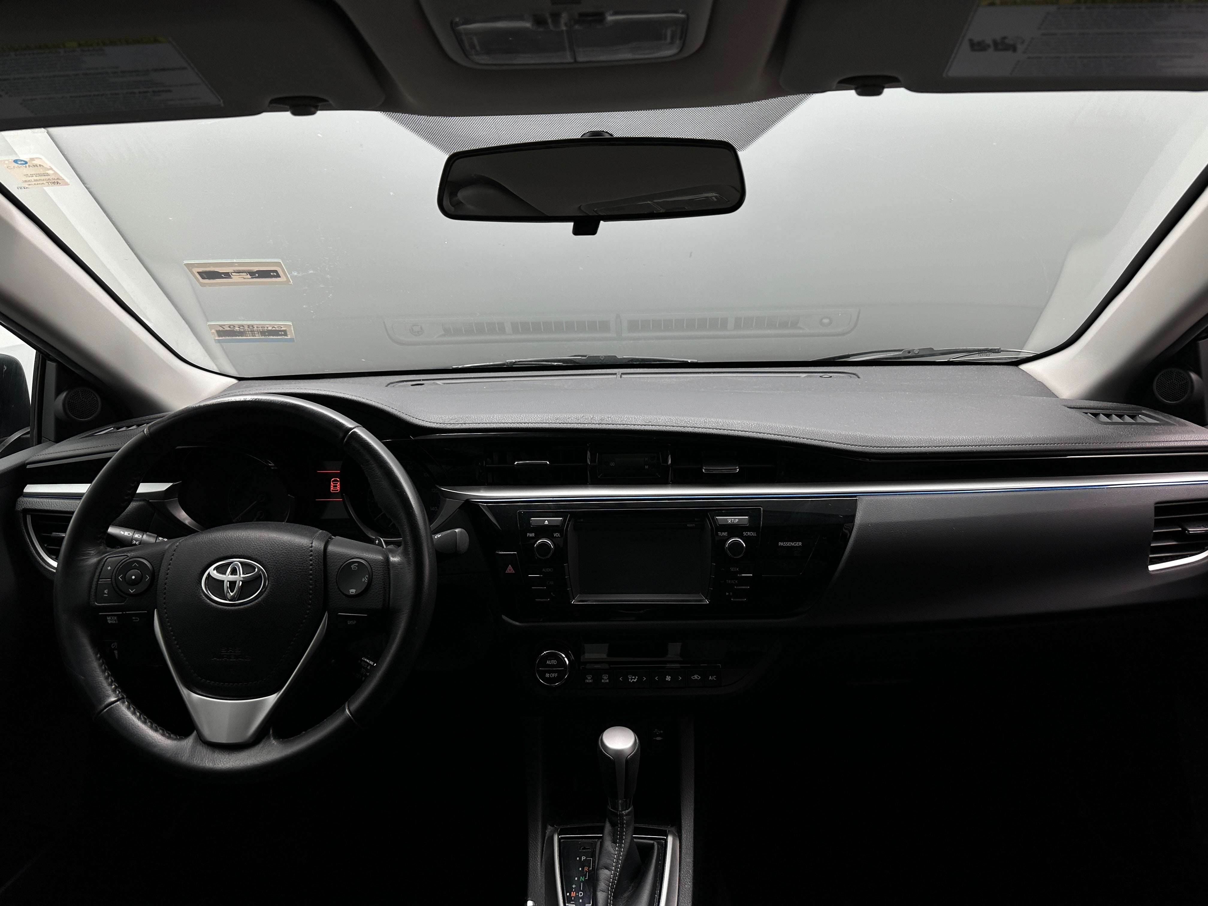 2016 Toyota Corolla S 3