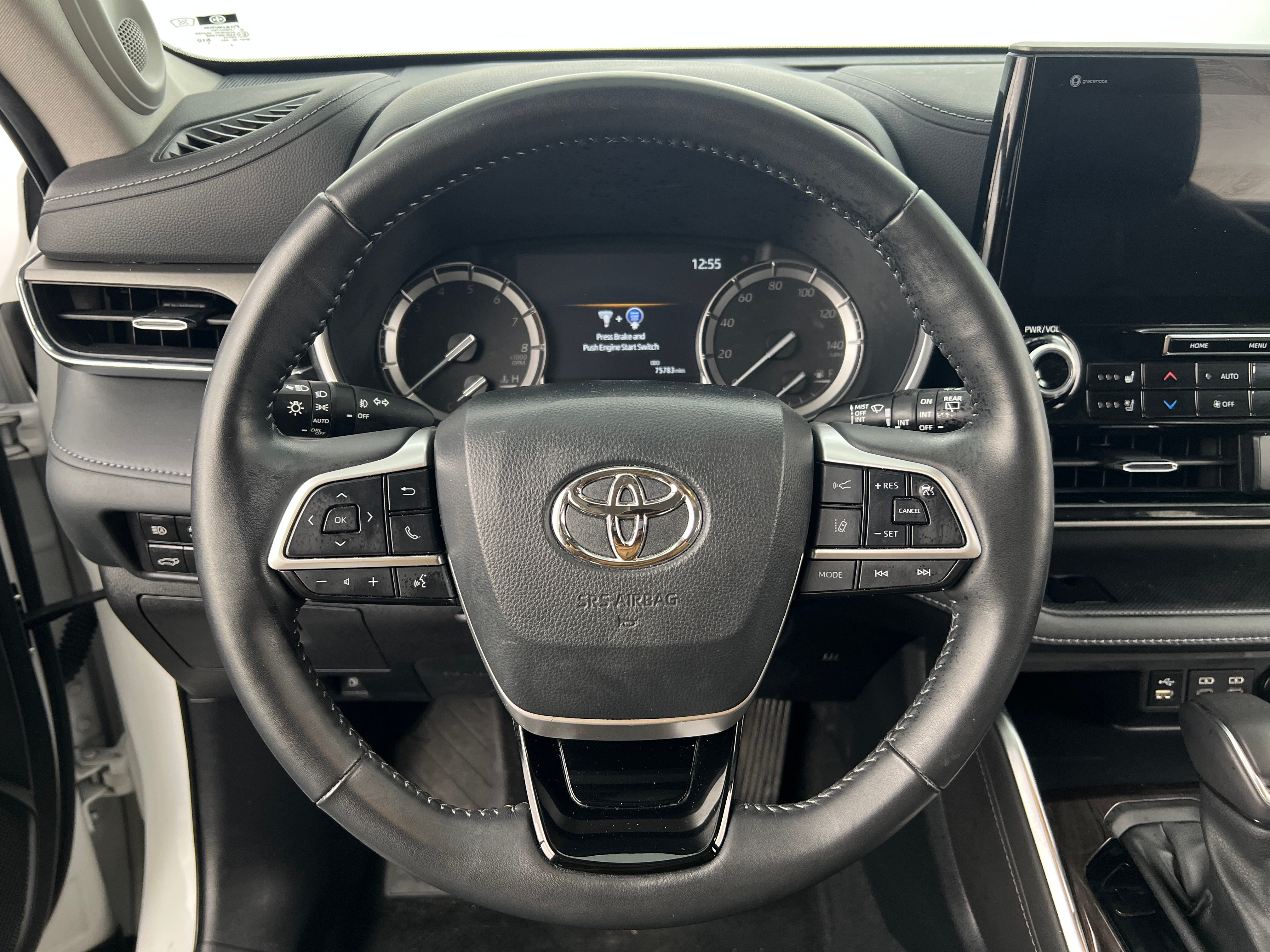 2022 Toyota Highlander Limited 4