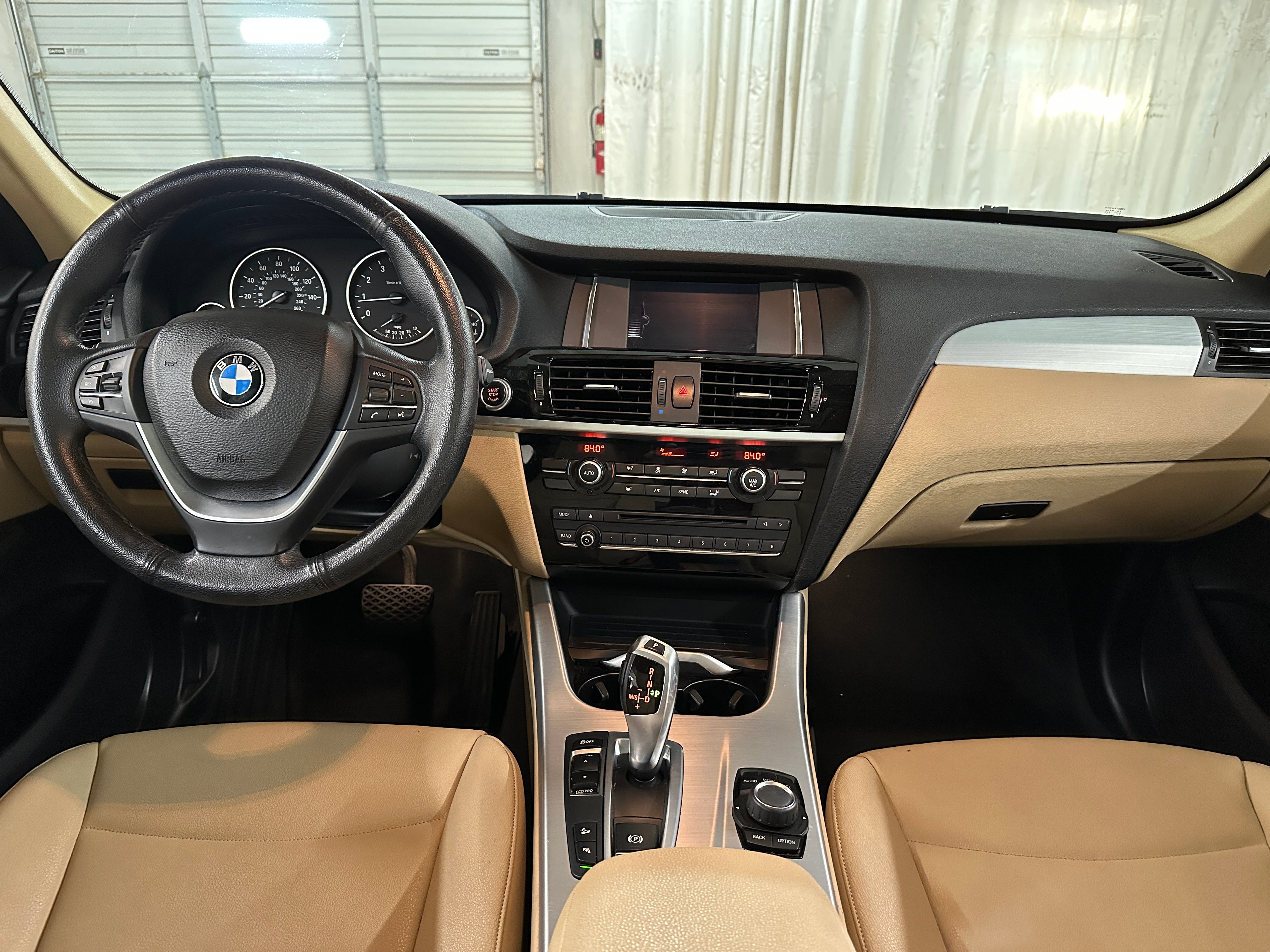 2017 BMW X3 xDrive28i 3