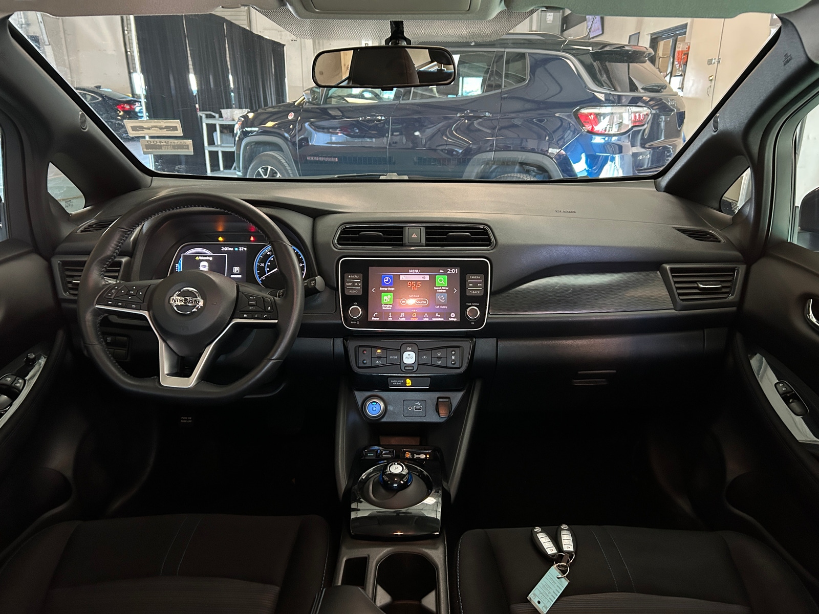 Thumbnail: 2019 Nissan Leaf - 3