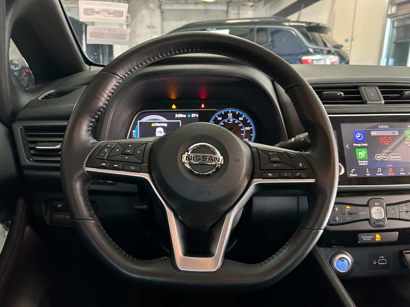 Thumbnail: 2019 Nissan Leaf - 5