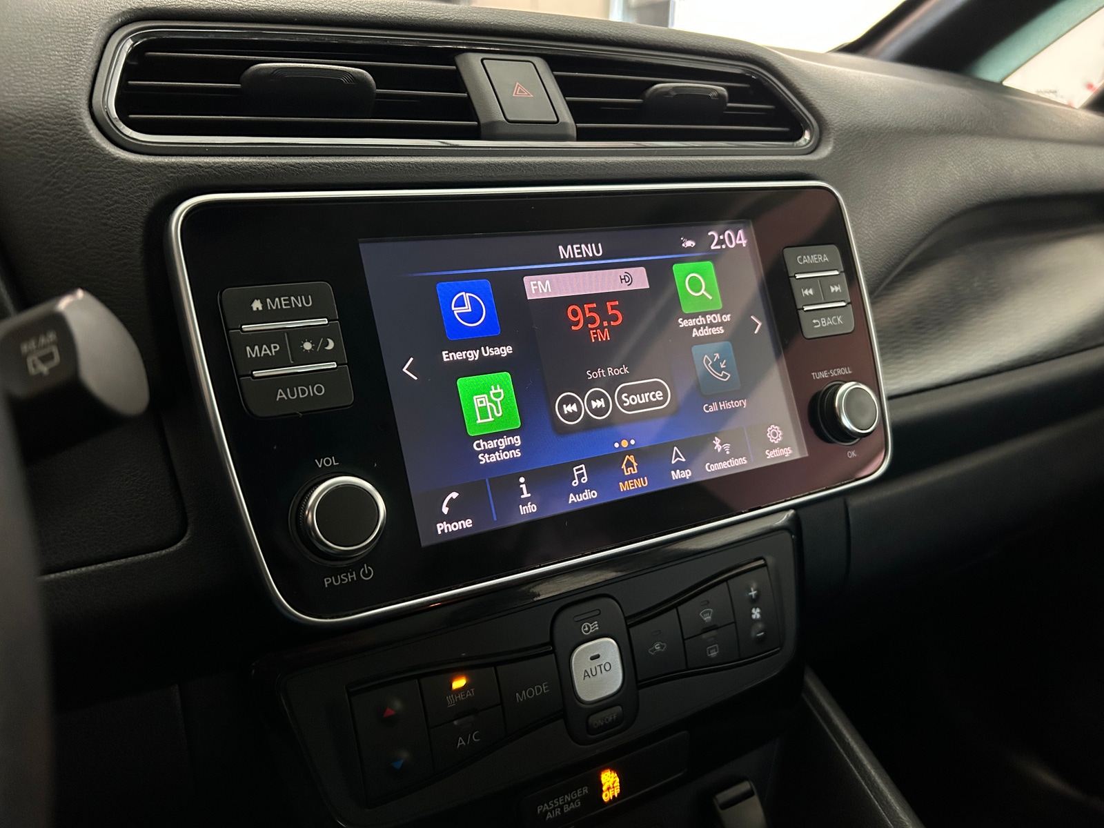 Thumbnail: 2019 Nissan Leaf - 4