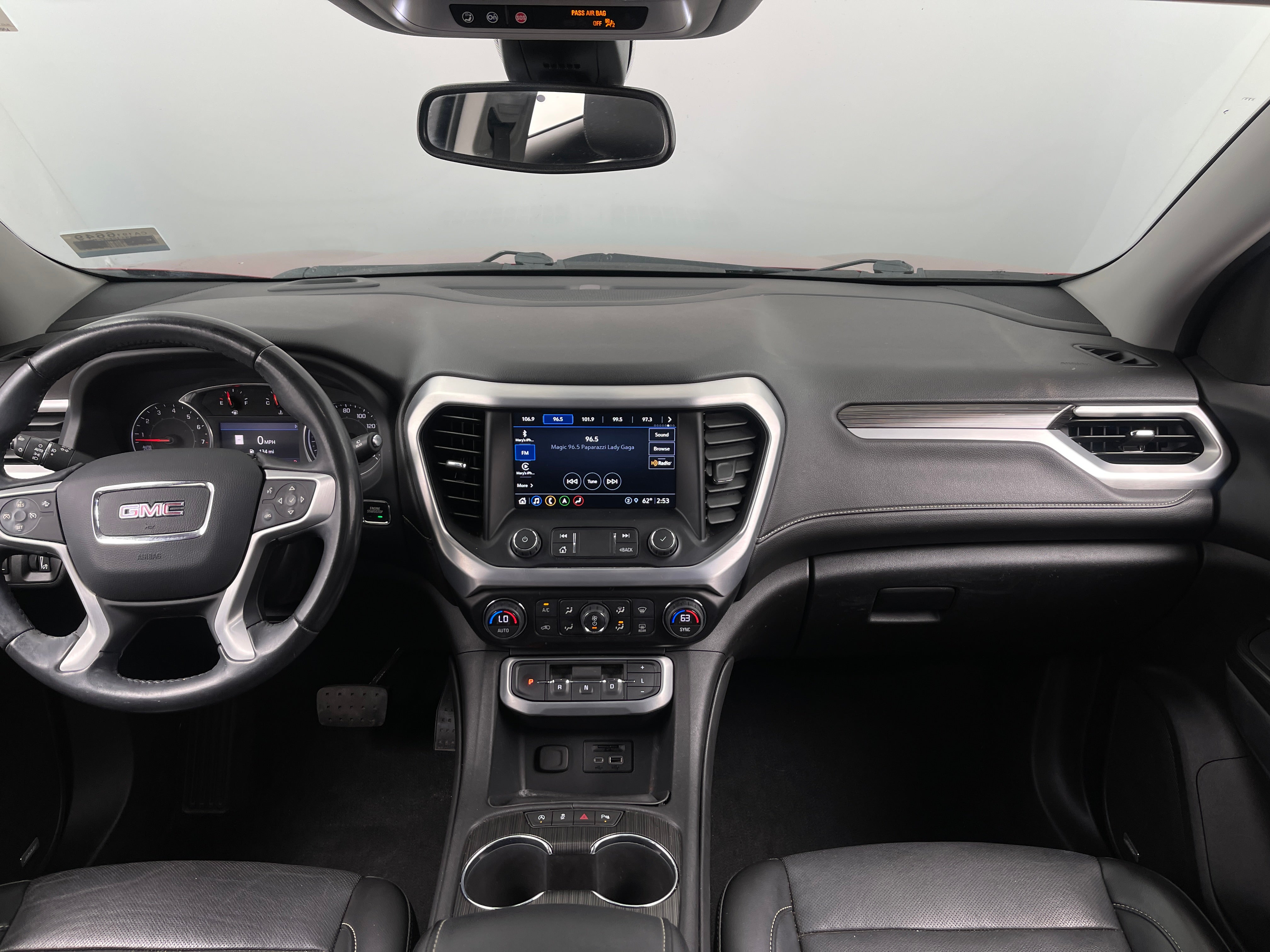 2021 GMC Acadia SLT 2