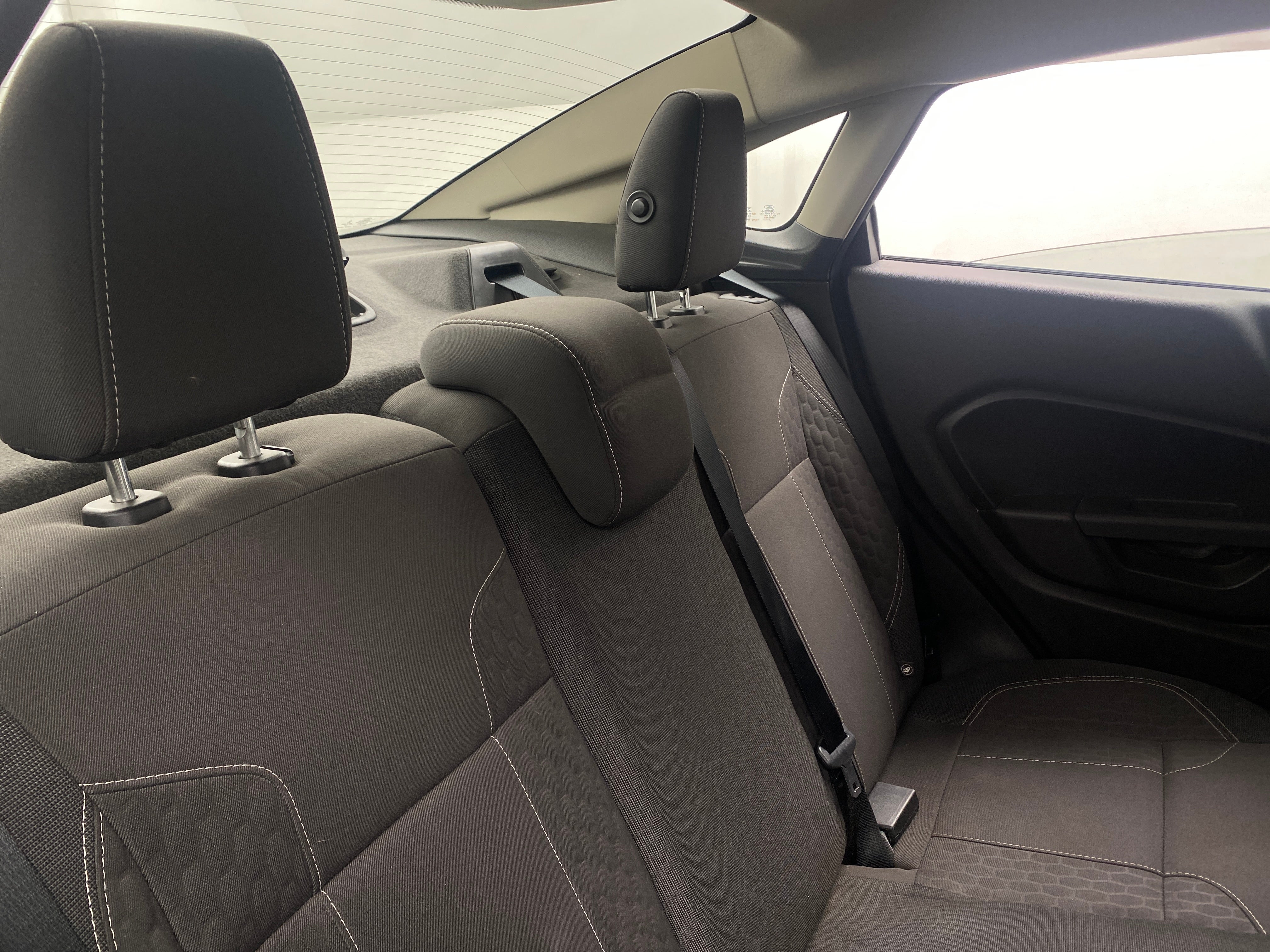 2019 Ford Fiesta SE 6