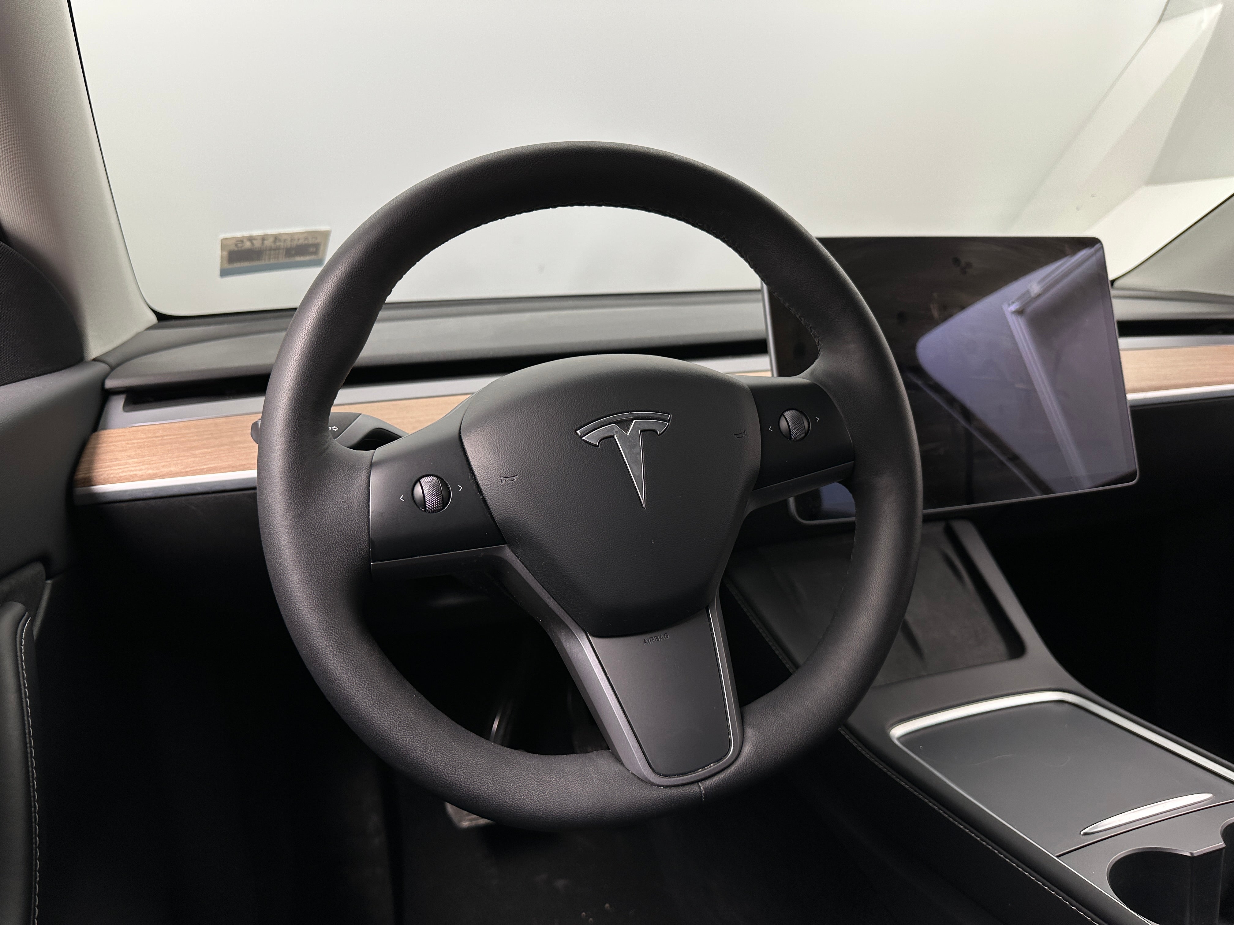 2022 Tesla Model Y Long Range 4