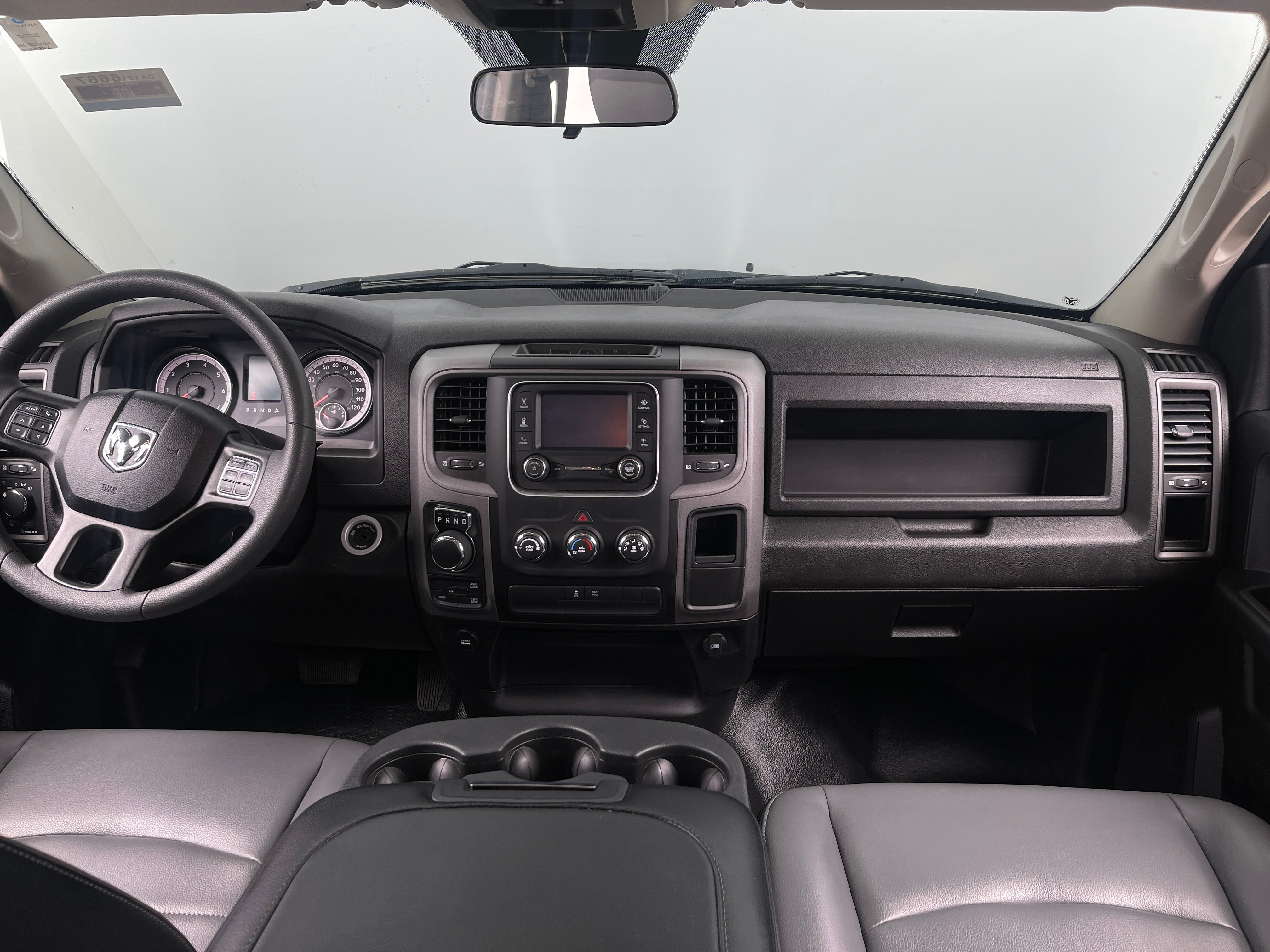 2022 RAM 1500 Classic Tradesman 3