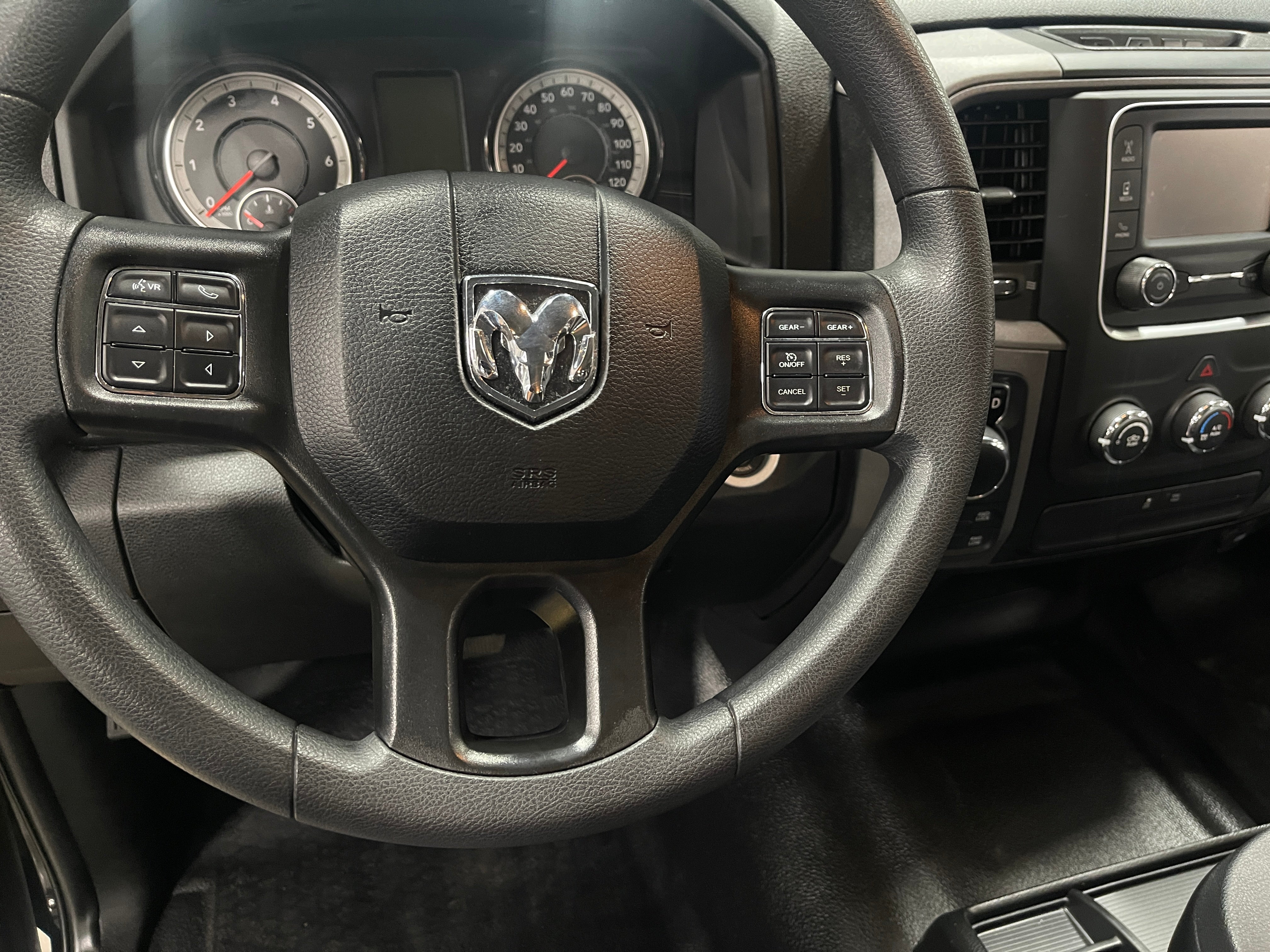 2022 RAM 1500 Classic Tradesman 5