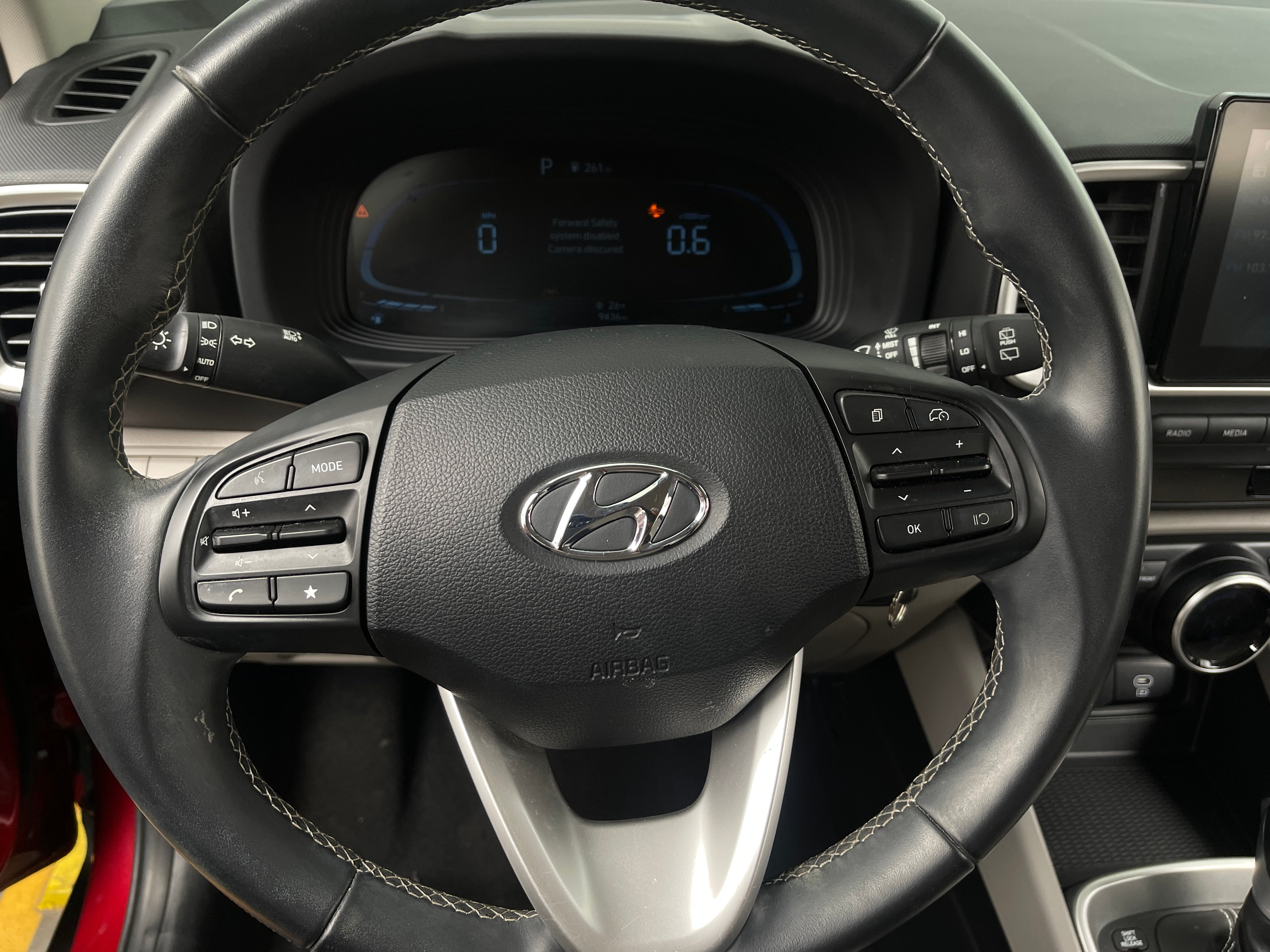 2023 Hyundai Venue SEL 5