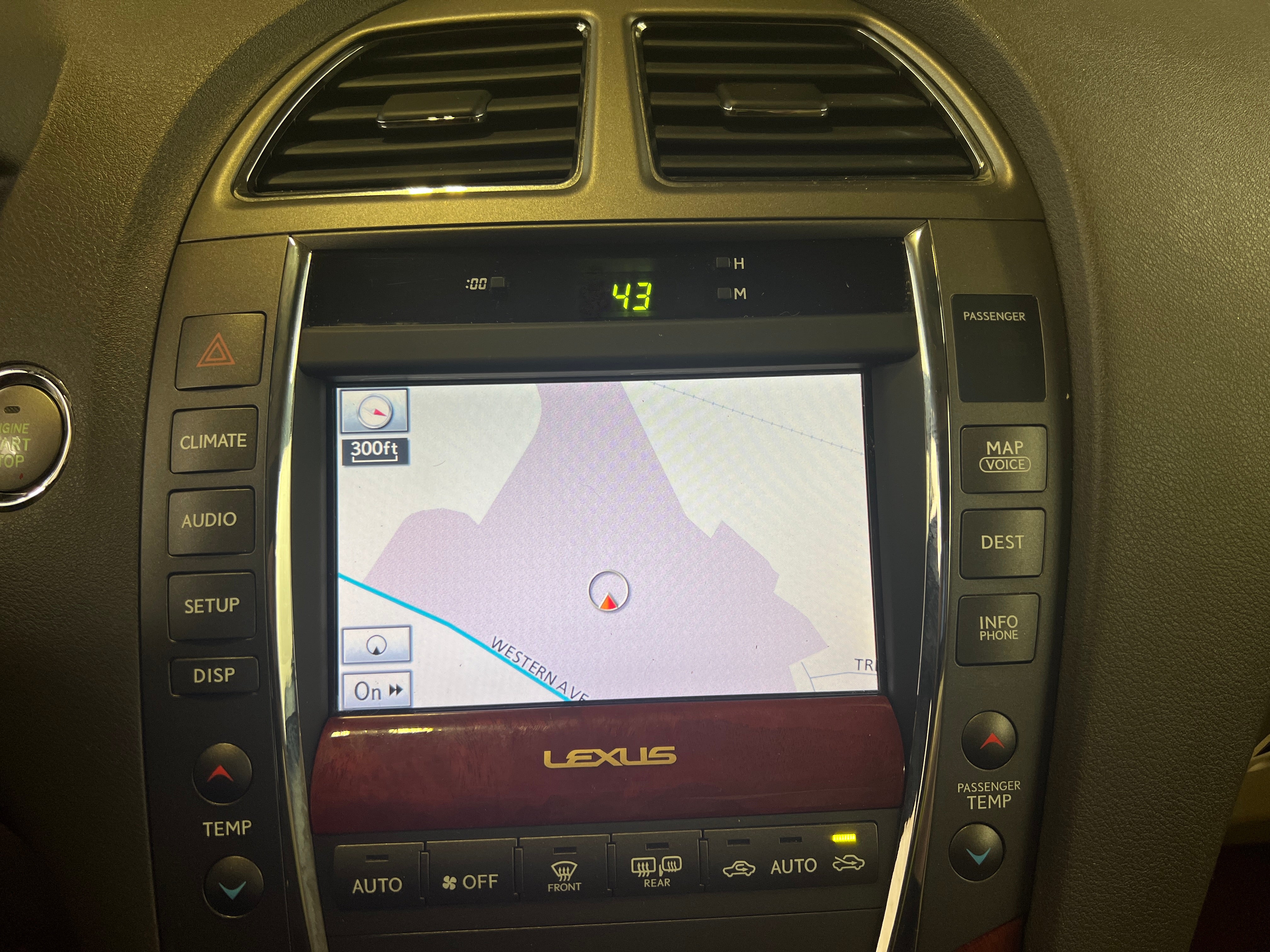 2012 Lexus ES 350 3