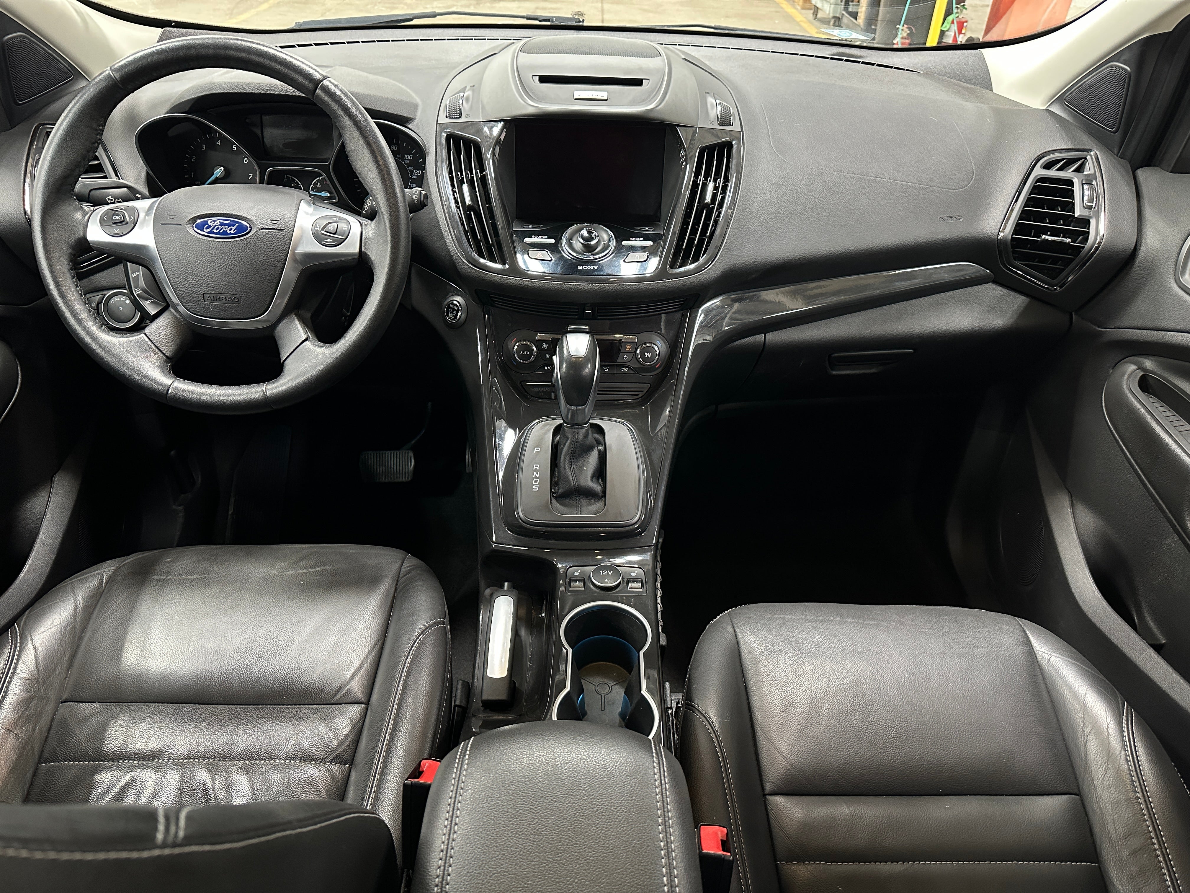 2016 Ford Escape Titanium 2