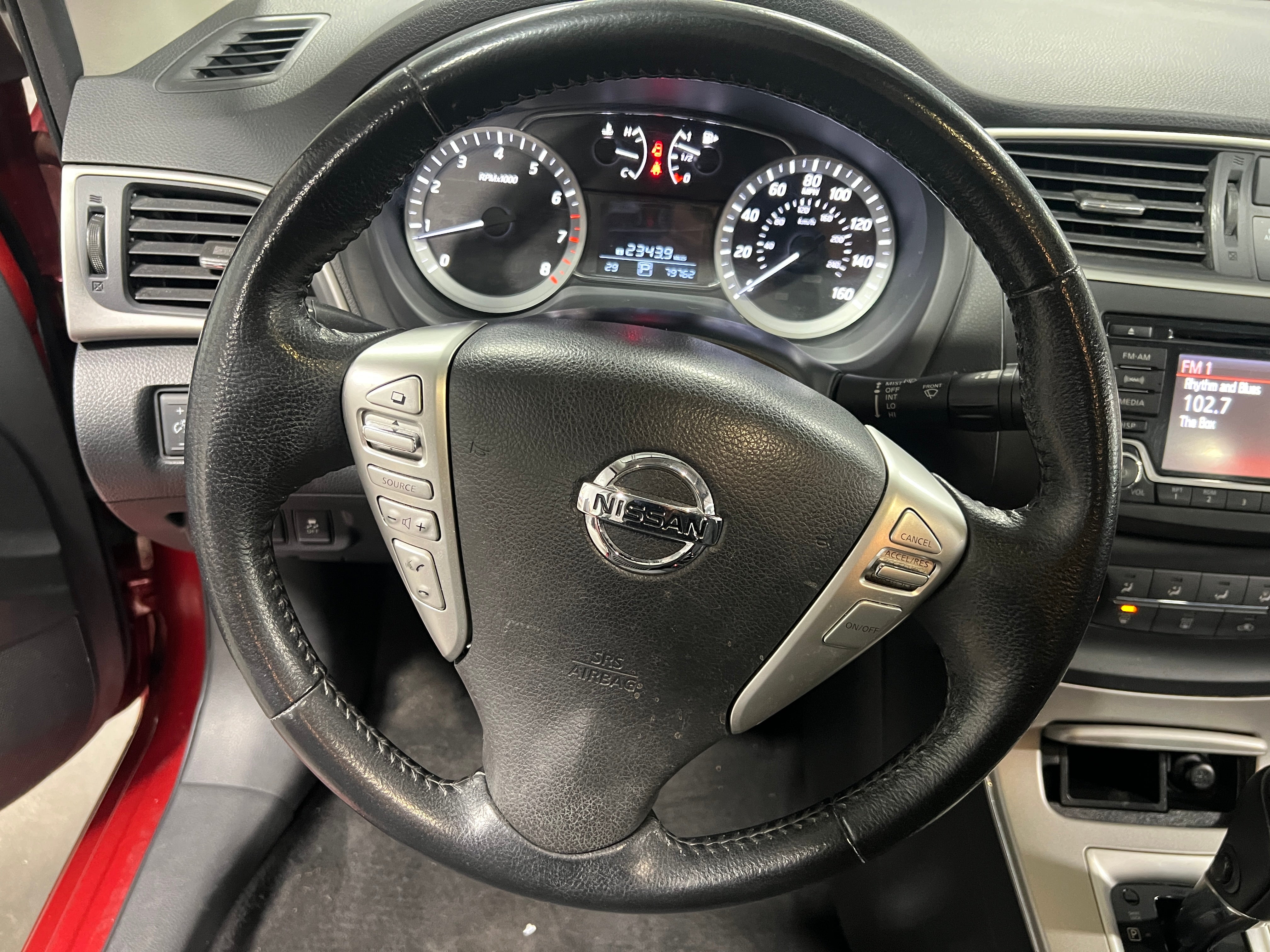 2015 Nissan Sentra SV 5