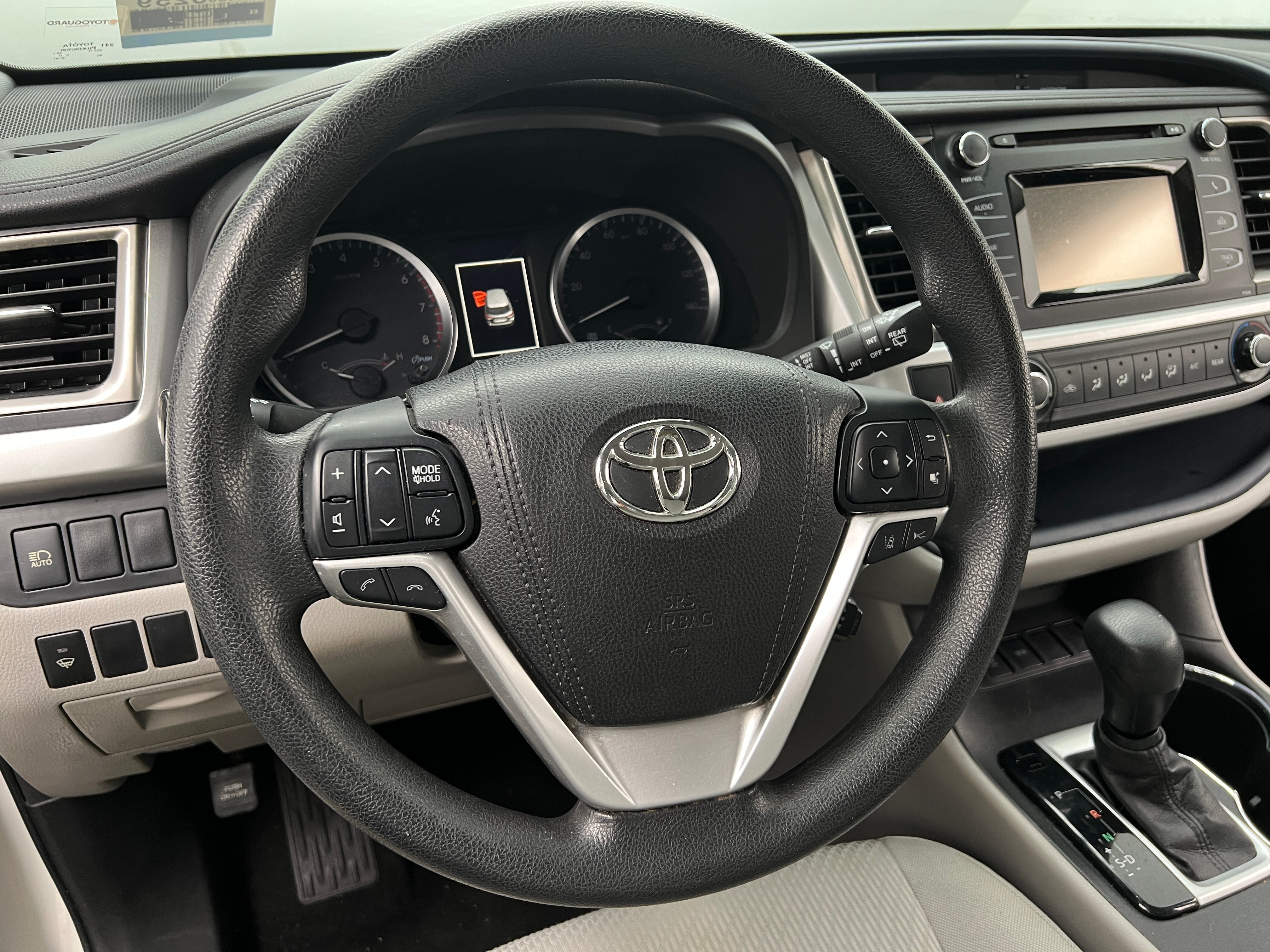 2017 Toyota Highlander LE 5