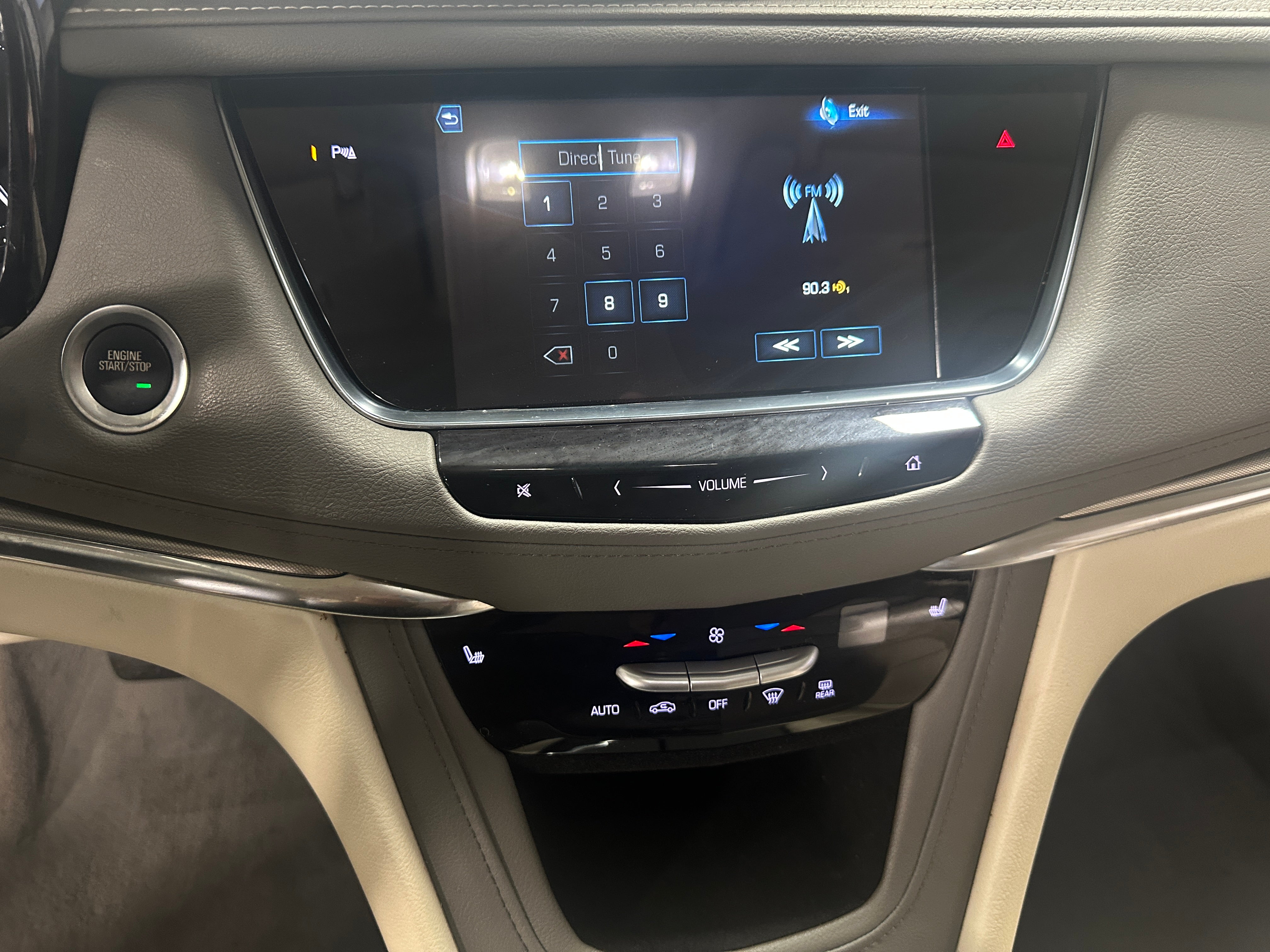 2018 Cadillac XT5 Luxury 3