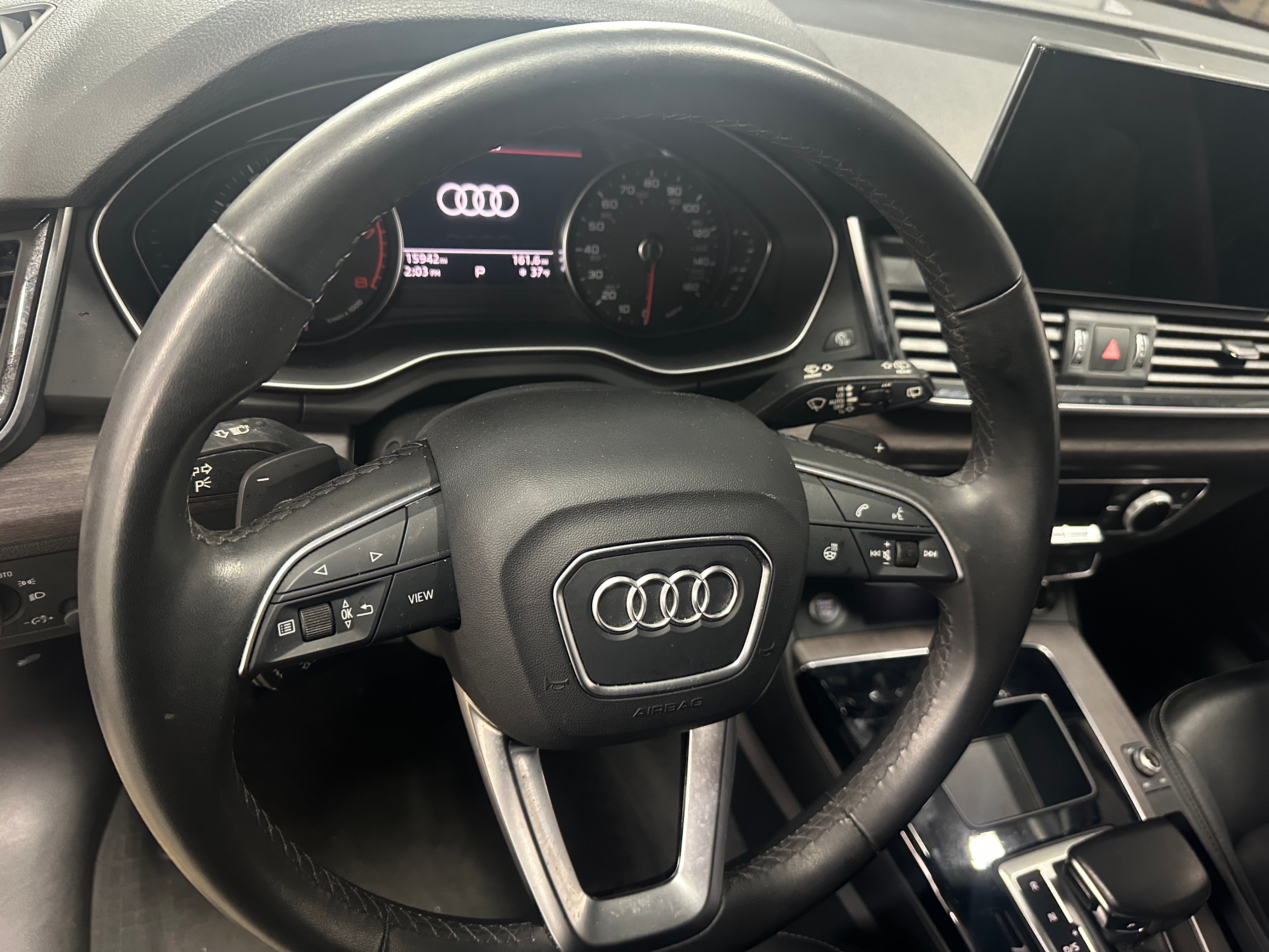 2022 Audi Q5 e Premium 5