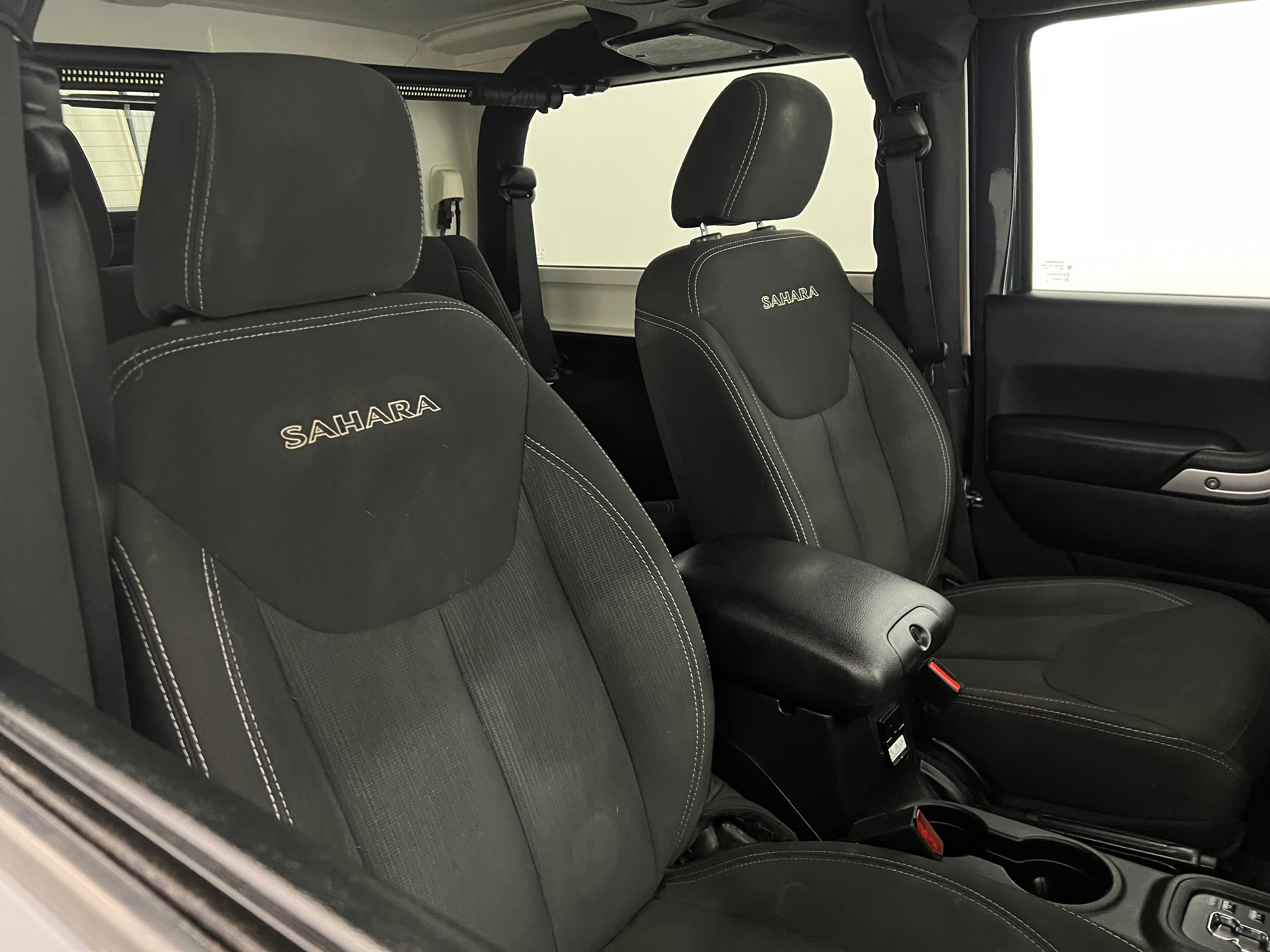 2018 Jeep Wrangler Sahara 2