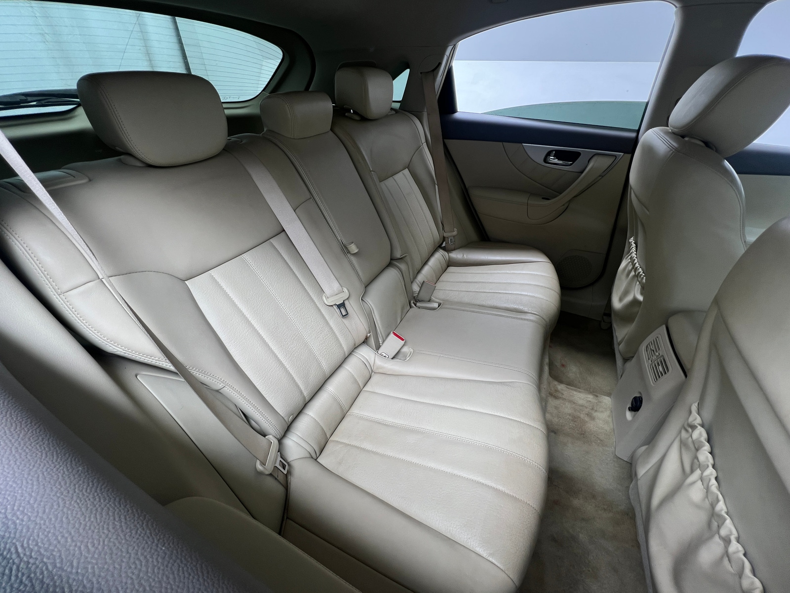 Thumbnail: 2017 INFINITI QX70 - 5