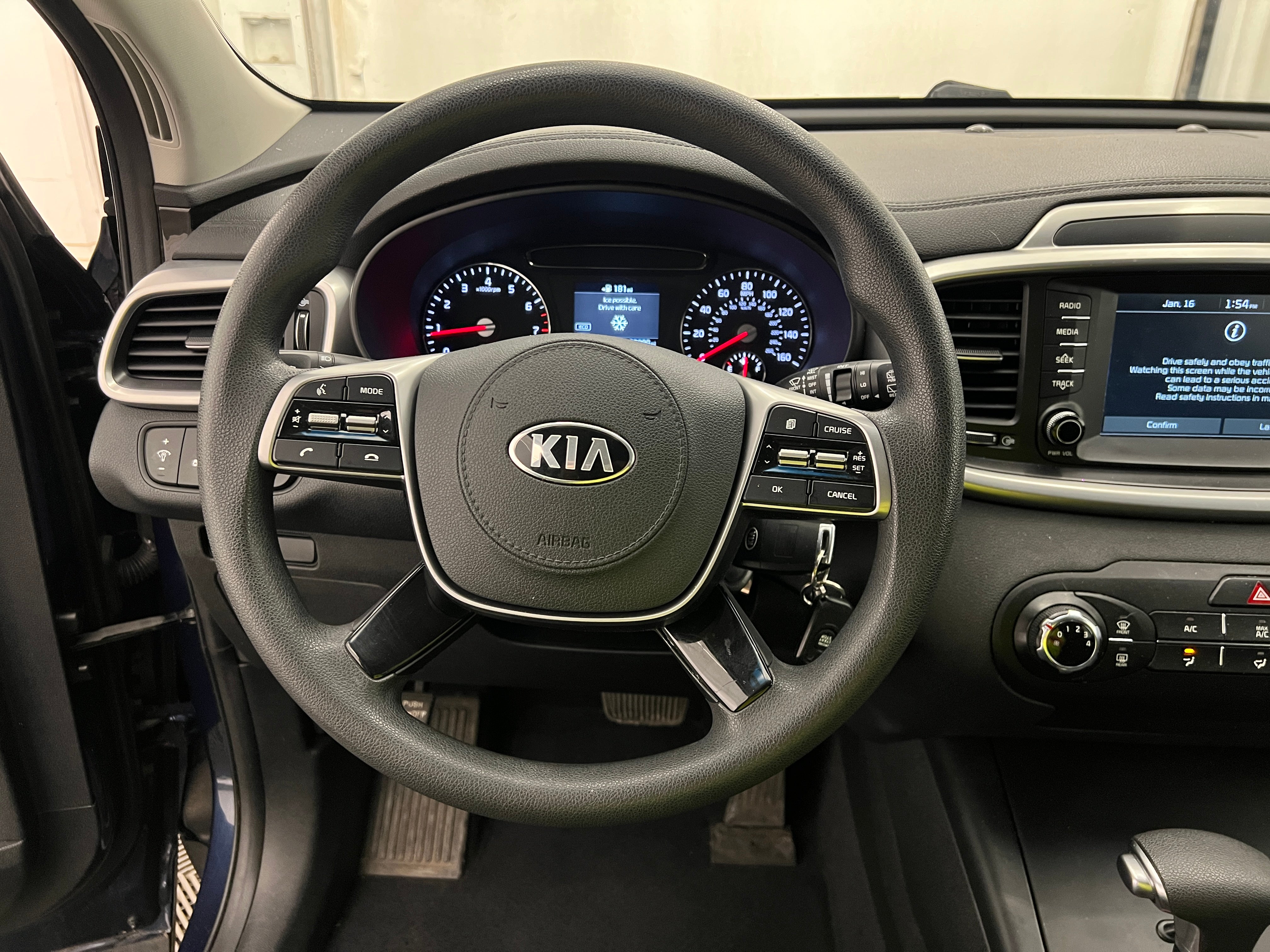 2019 Kia Sorento LX 5