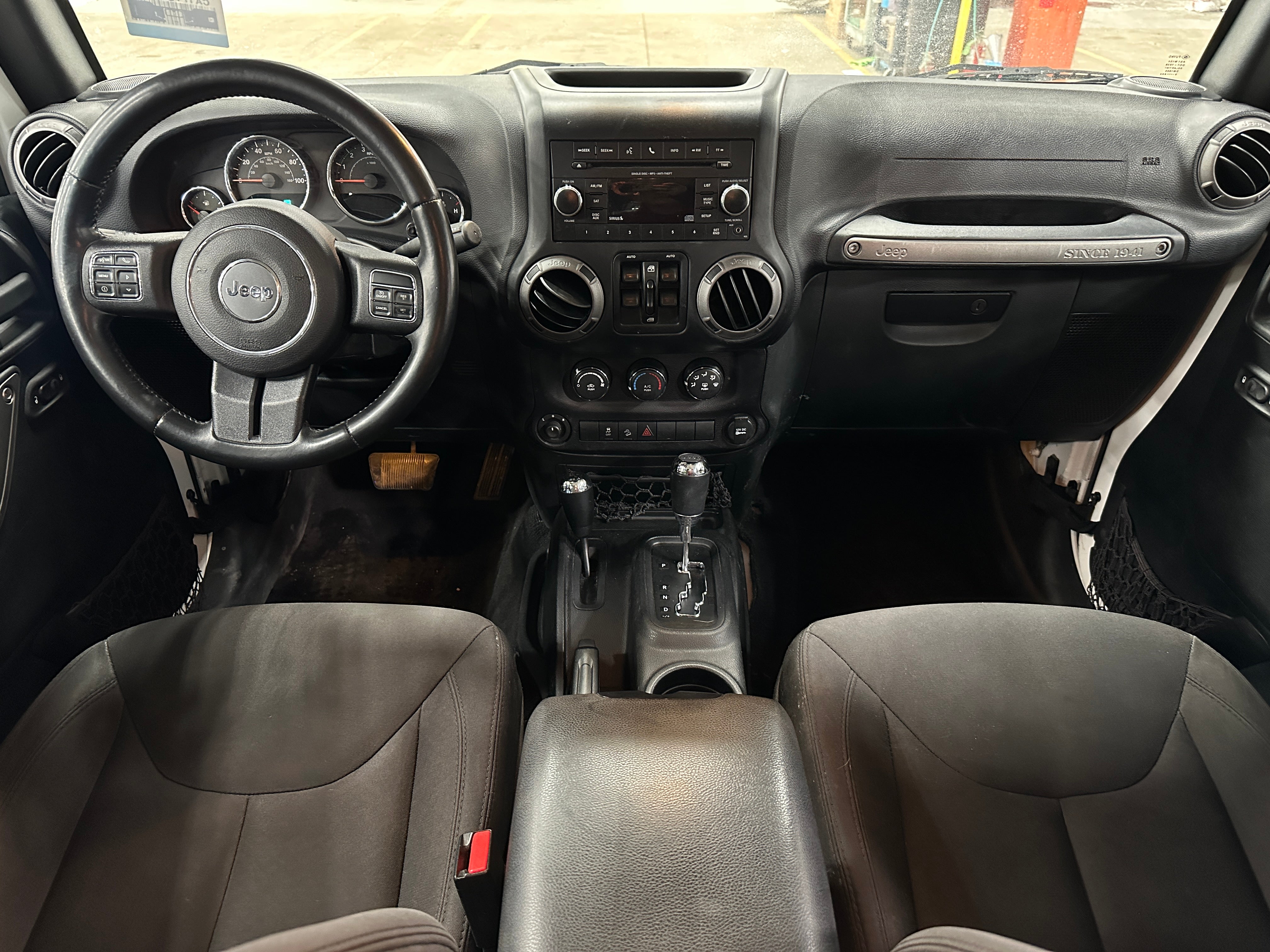 2015 Jeep Wrangler Unlimited Sport S 3