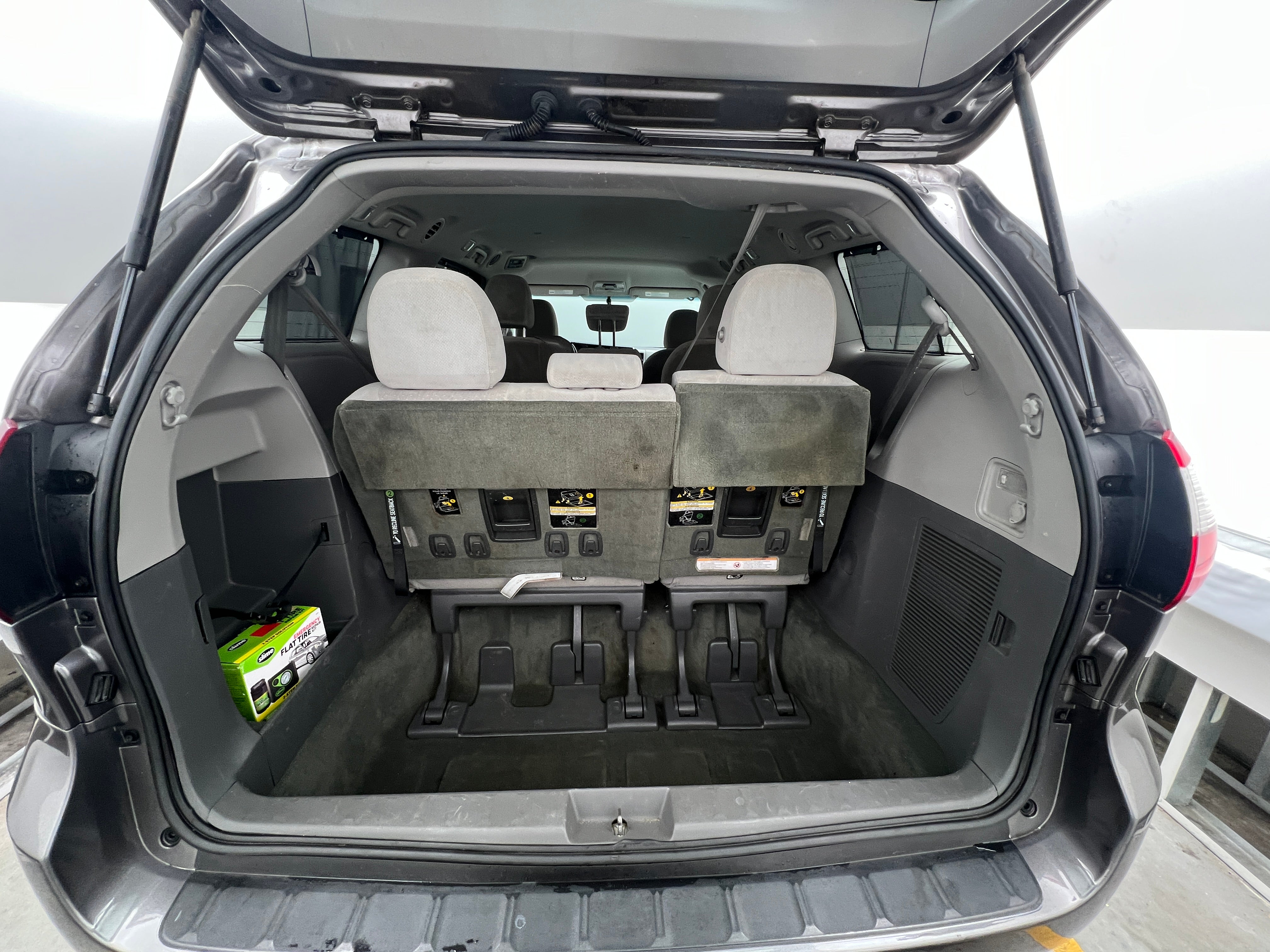 2015 Toyota Sienna LE 7