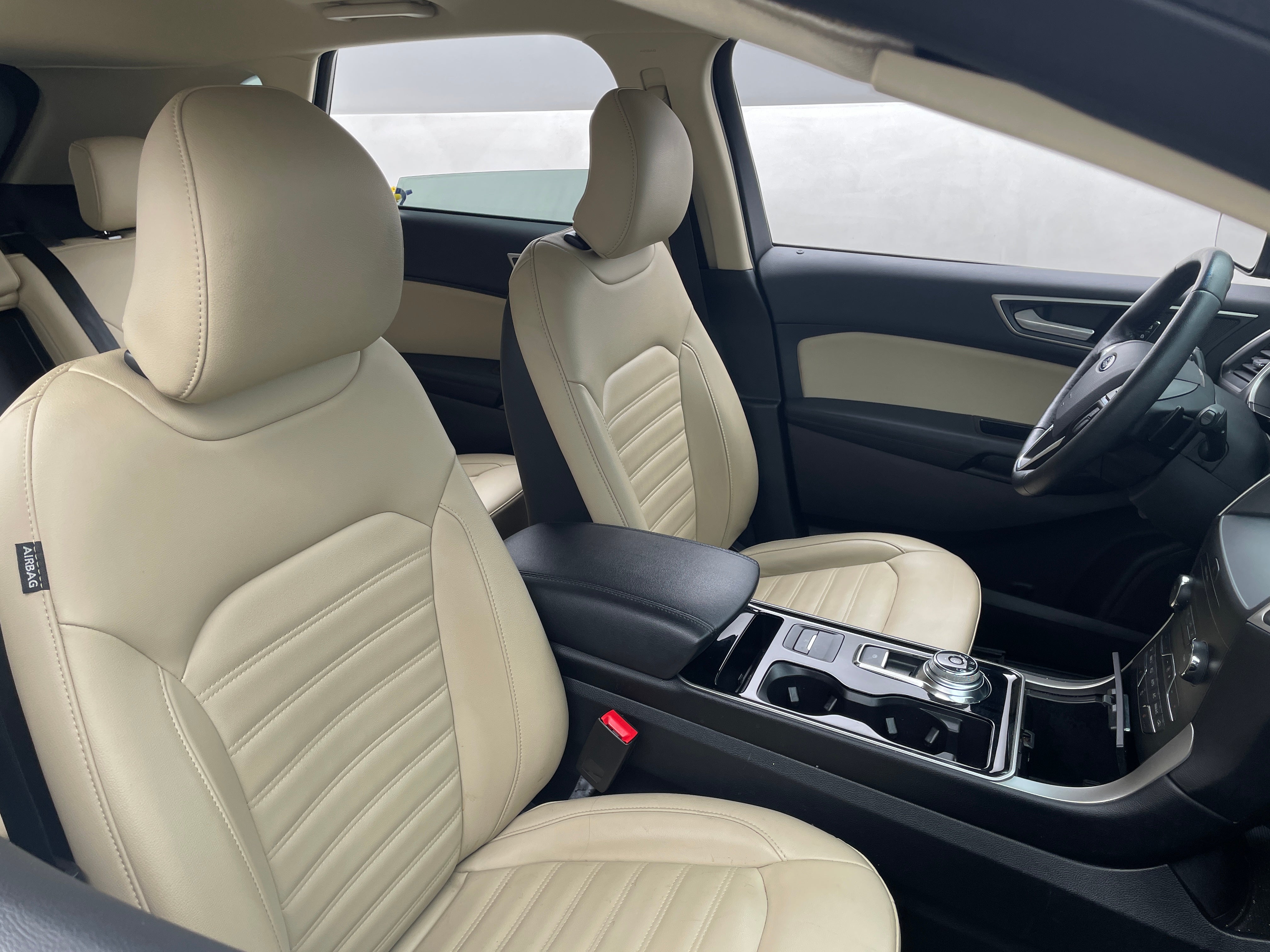 2019 Ford Edge SEL 2