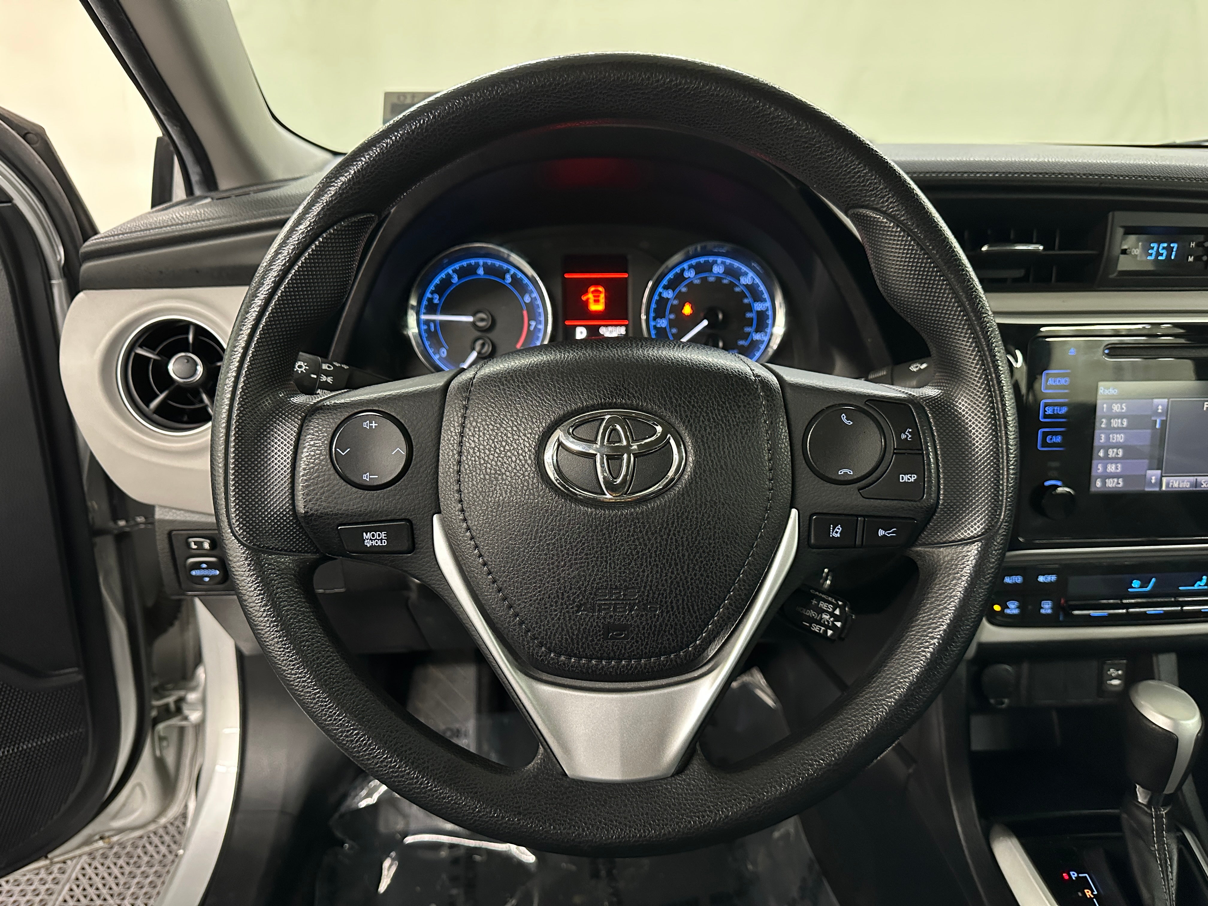 2018 Toyota Corolla LE 5