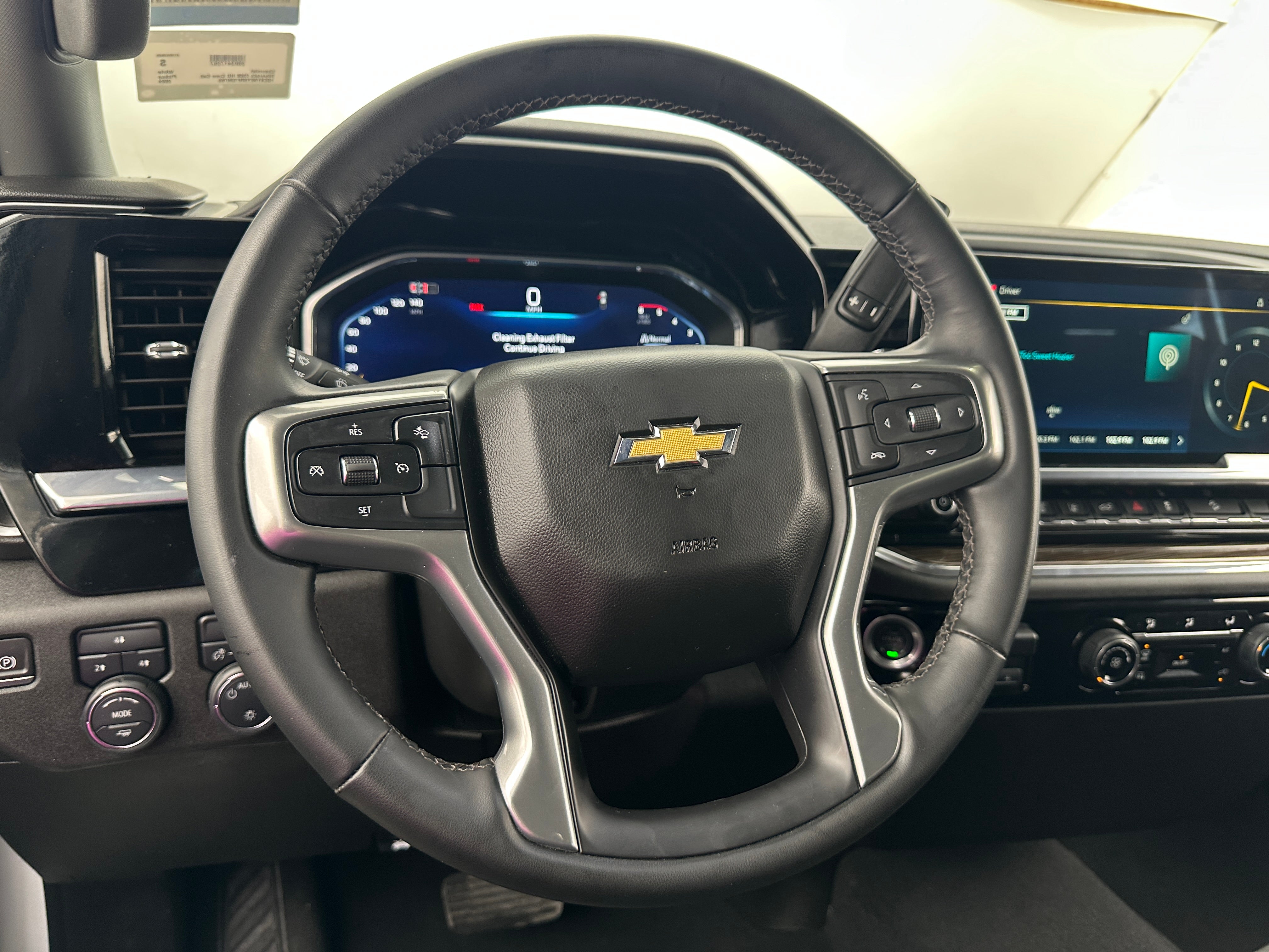 2024 Chevrolet Silverado 2500 LT 5