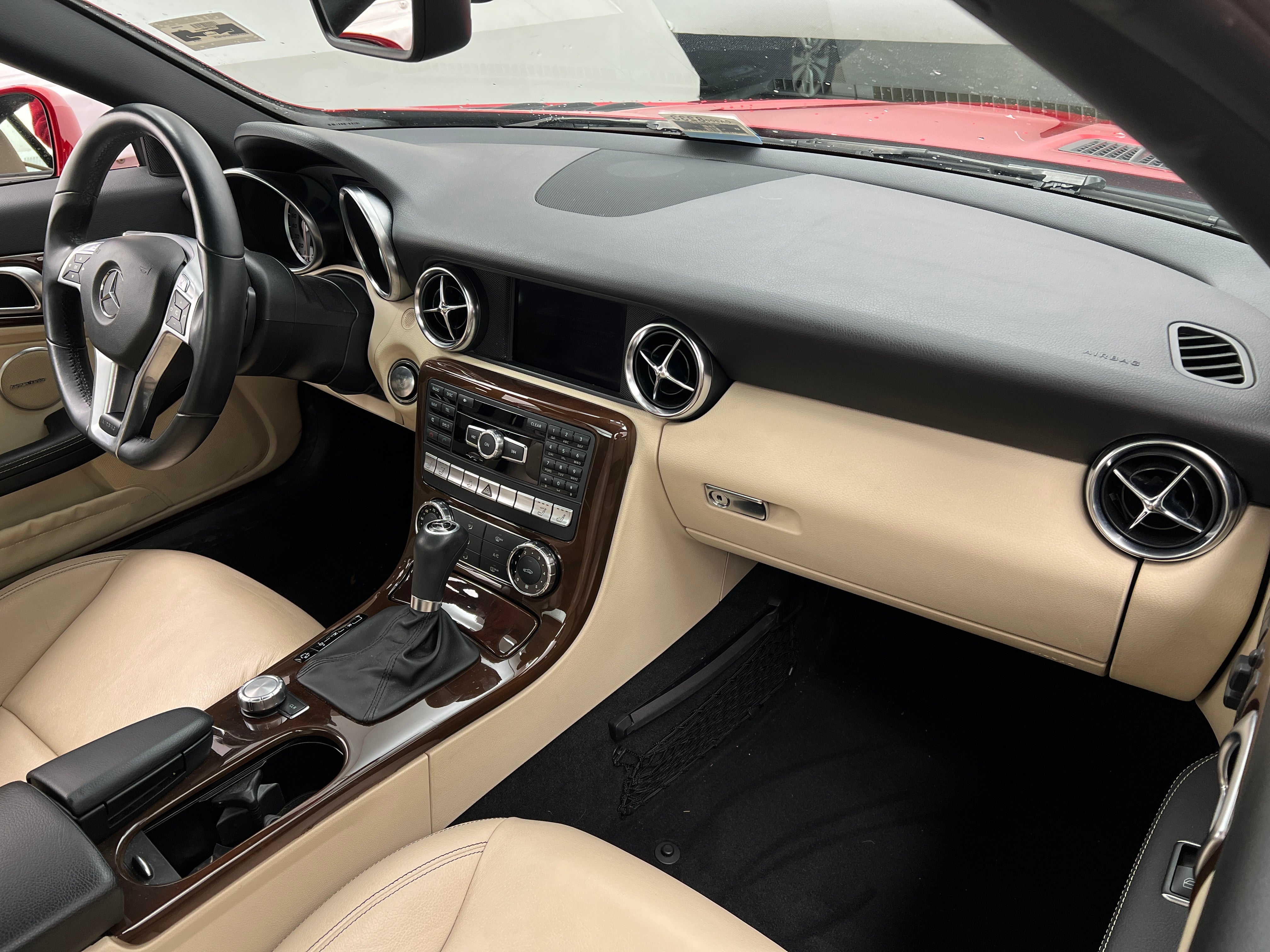 2014 Mercedes-Benz SLK 250 2