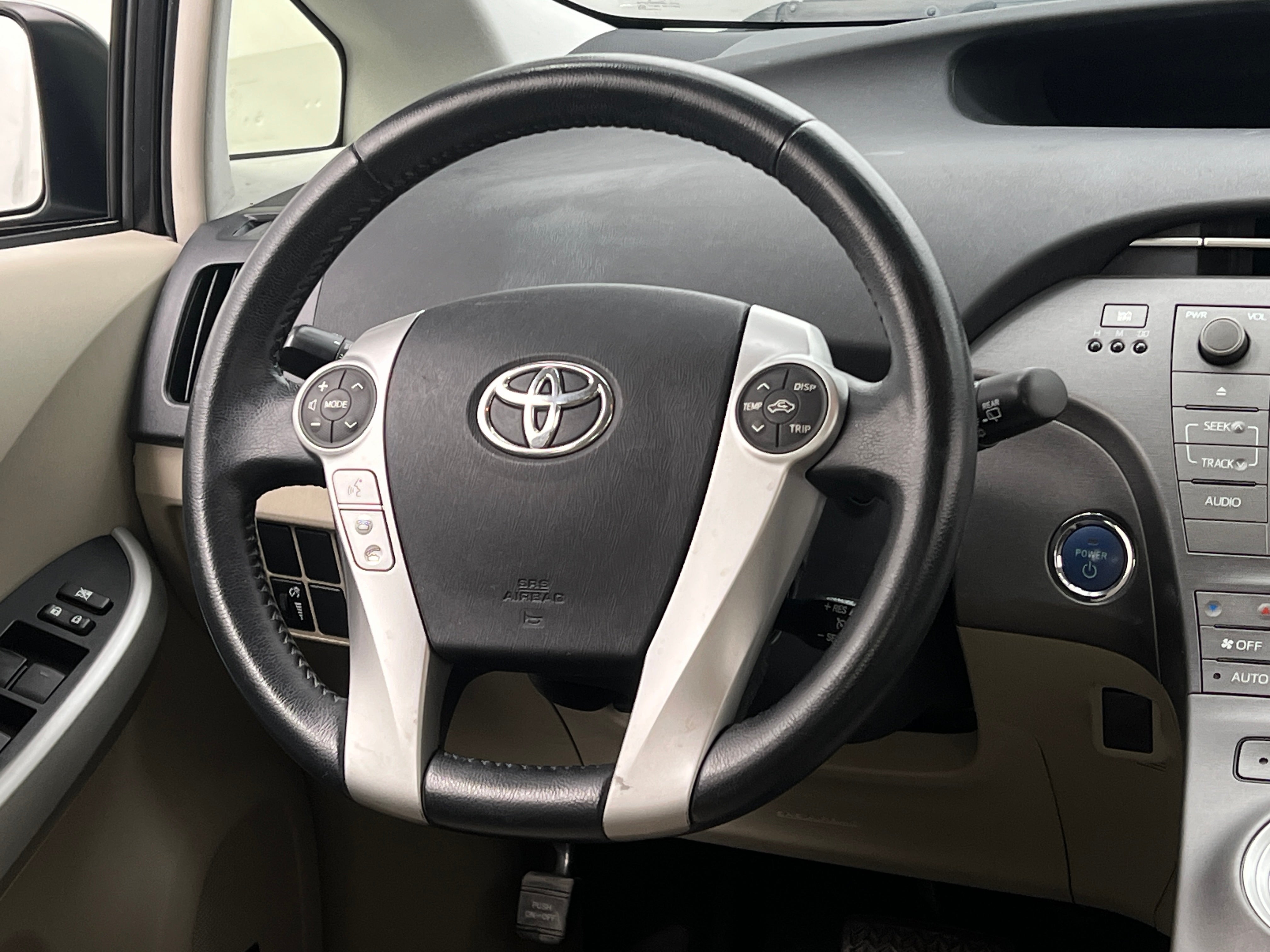 2012 Toyota Prius Four 5