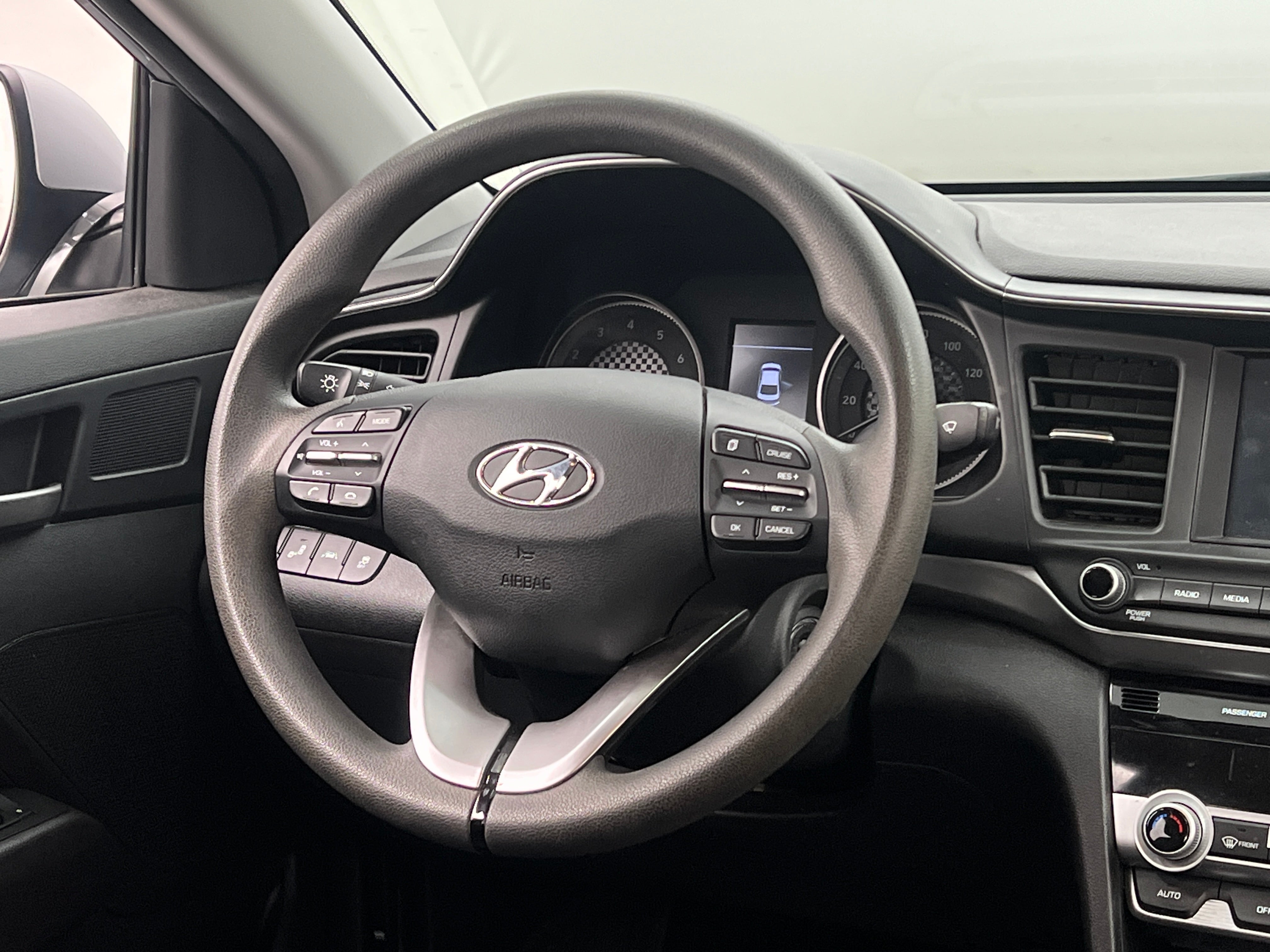 2020 Hyundai Elantra SEL 5