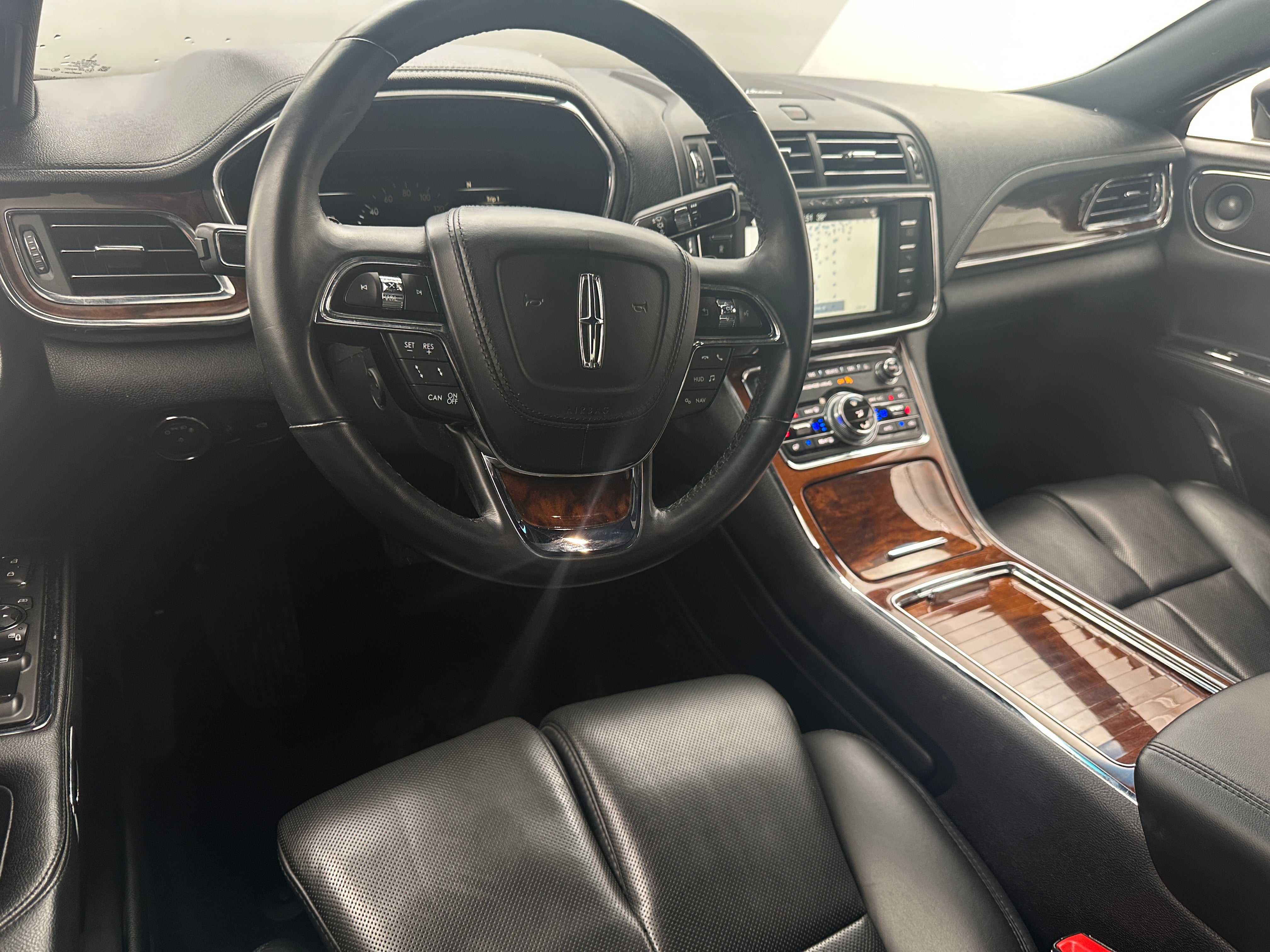 2018 Lincoln Continental Reserve 2