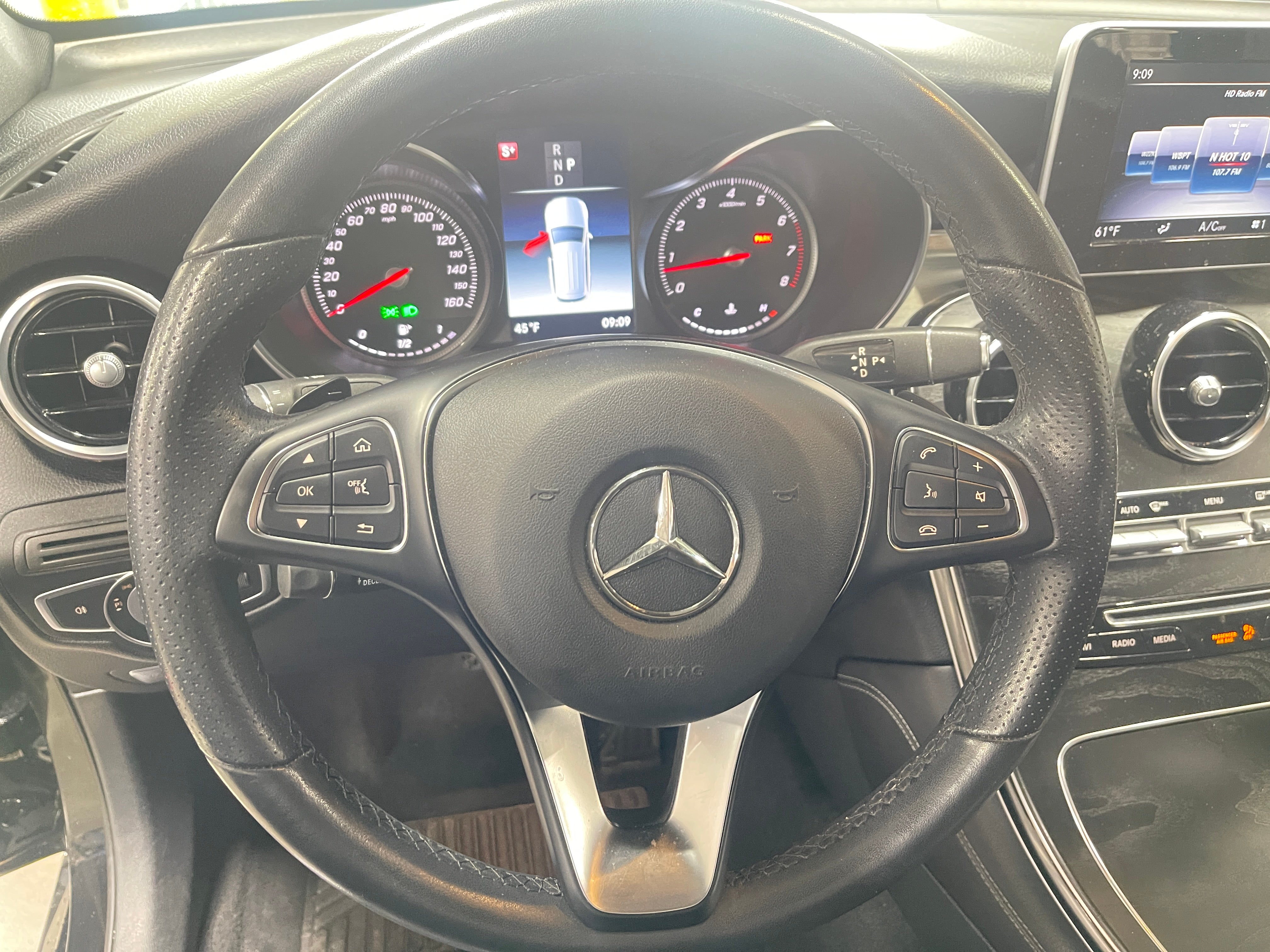 2019 Mercedes-Benz GLC 300 5