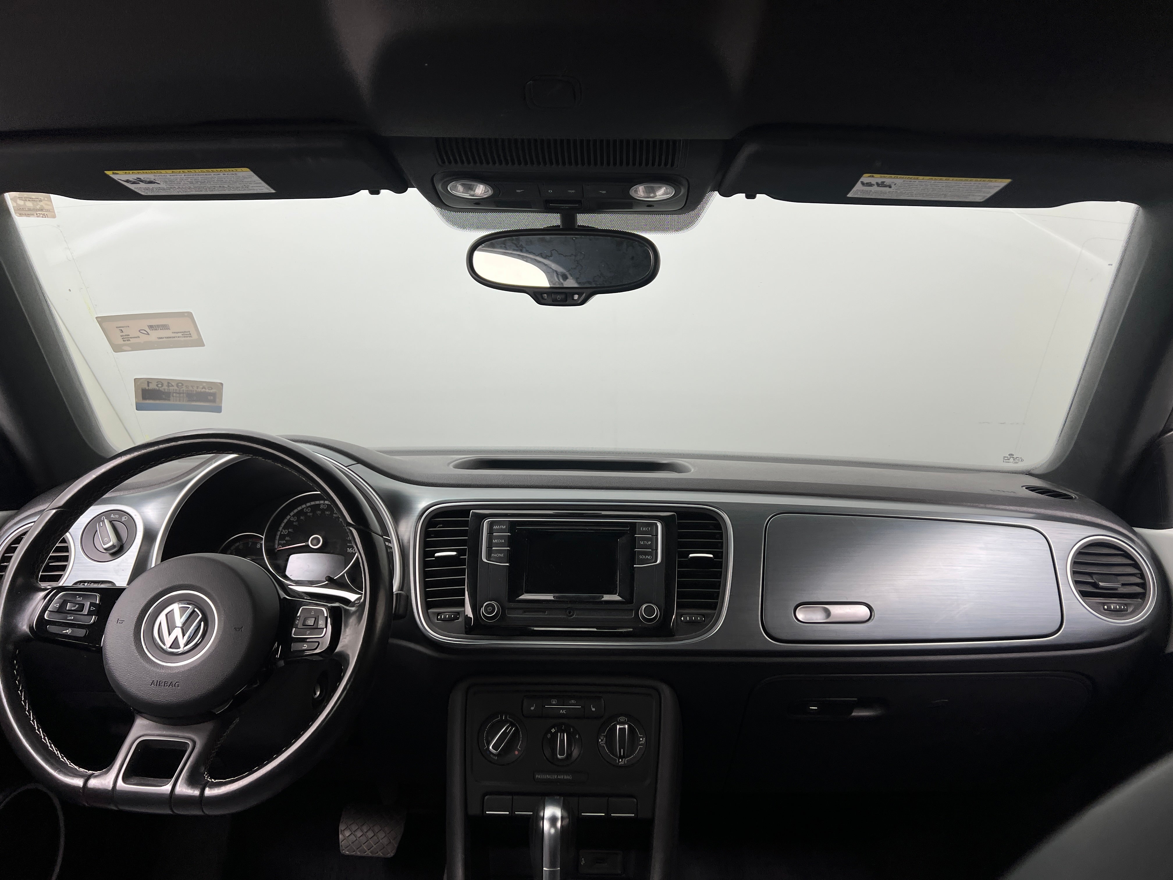 2016 Volkswagen Beetle Denim 3