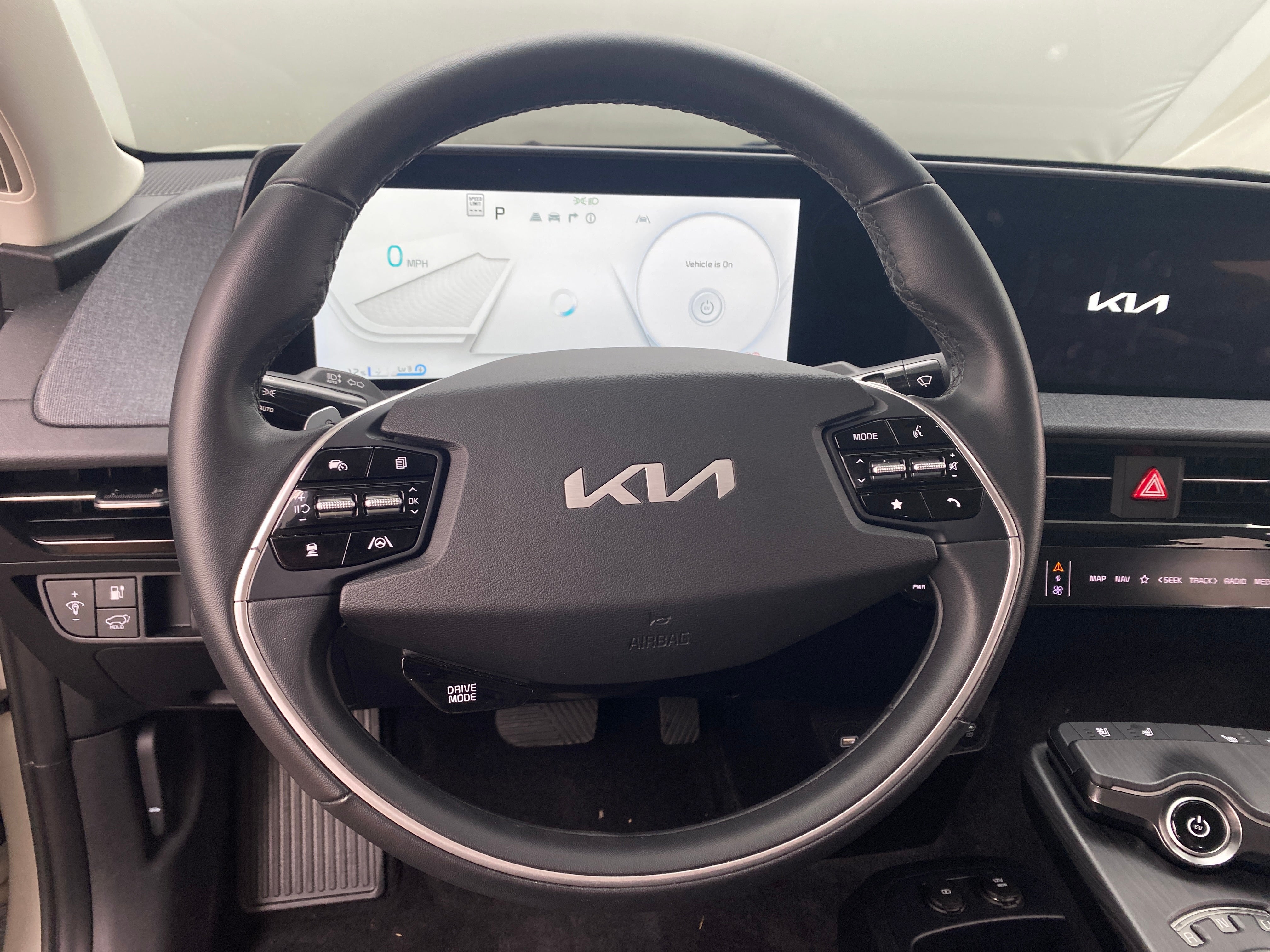 2022 Kia EV6 Wind 4