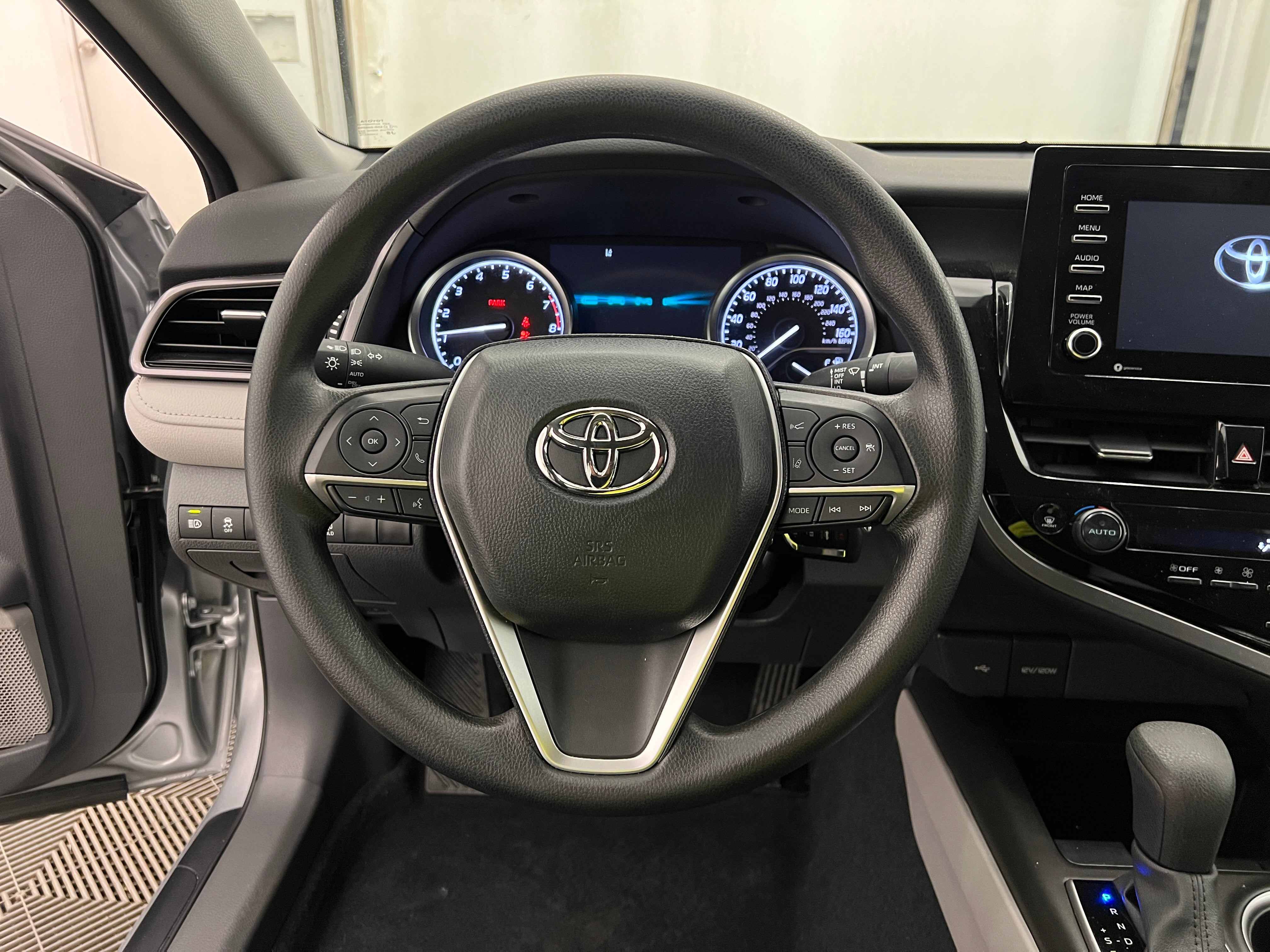 2024 Toyota Camry LE 5