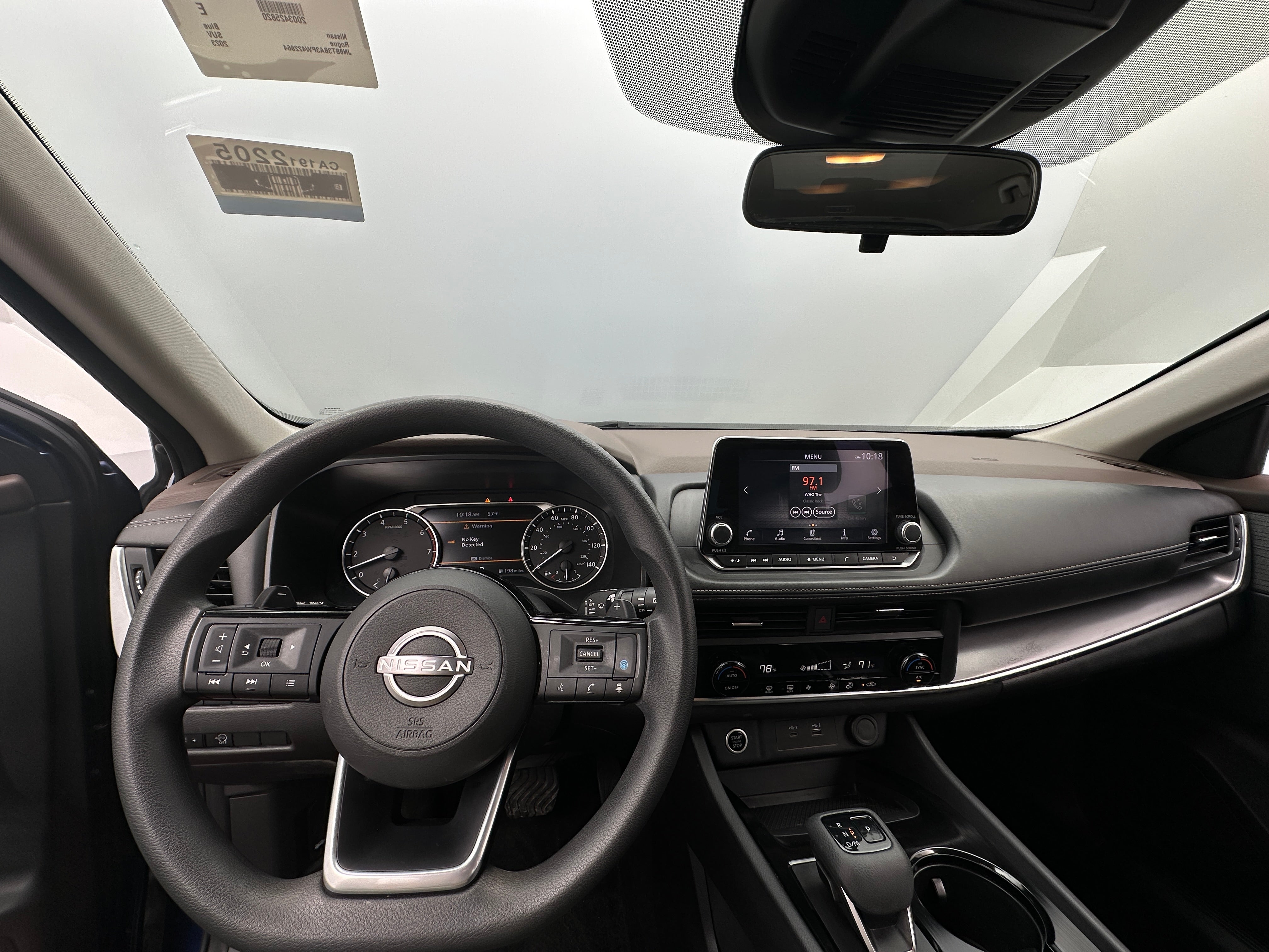 2023 Nissan Rogue SV 3