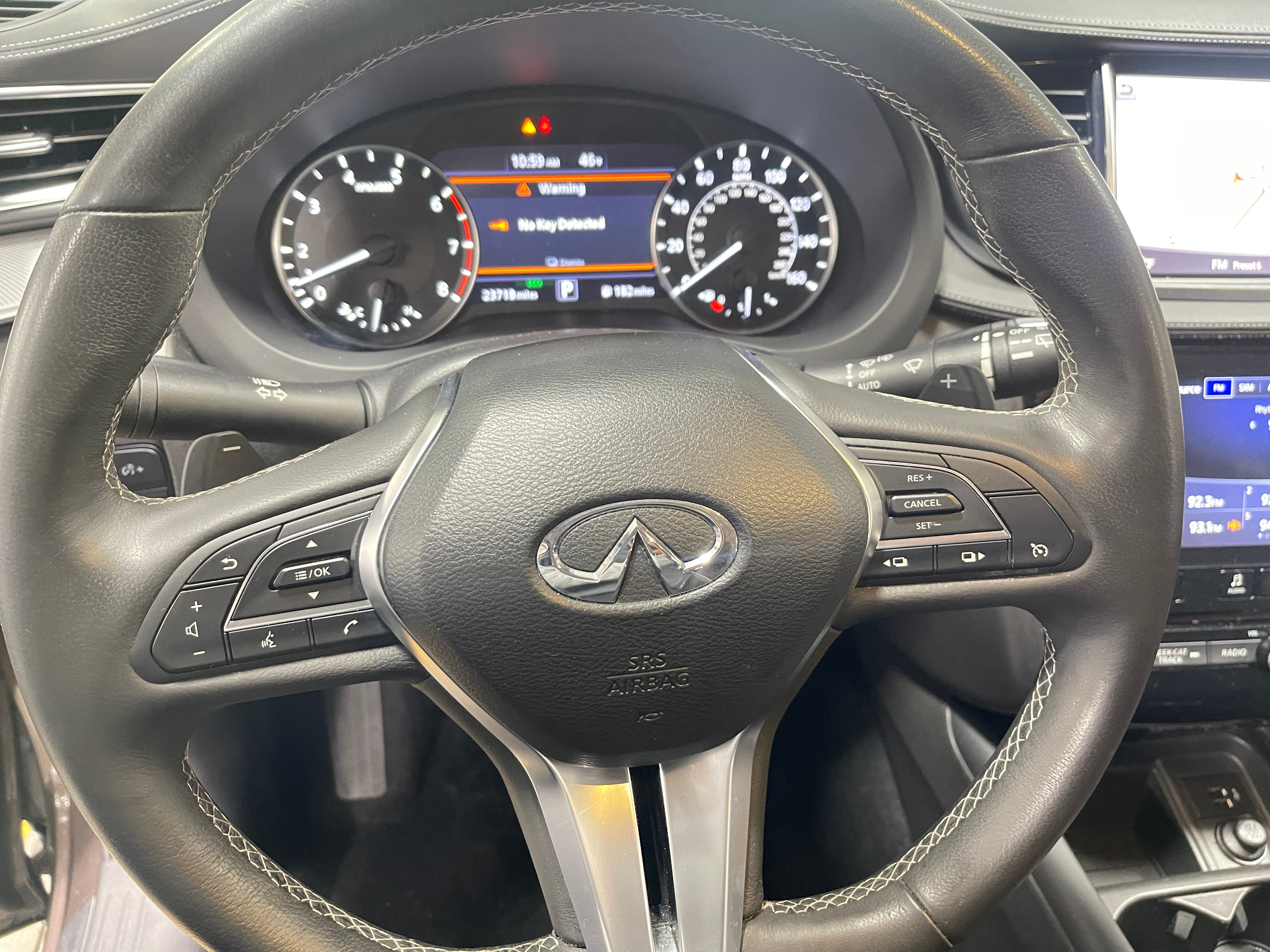 2019 INFINITI QX50 Essential 5