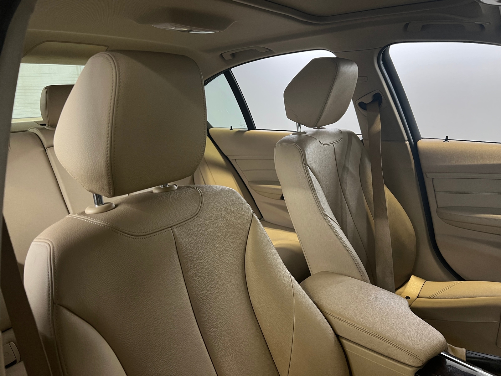 Thumbnail: 2015 BMW 3 Series - 2